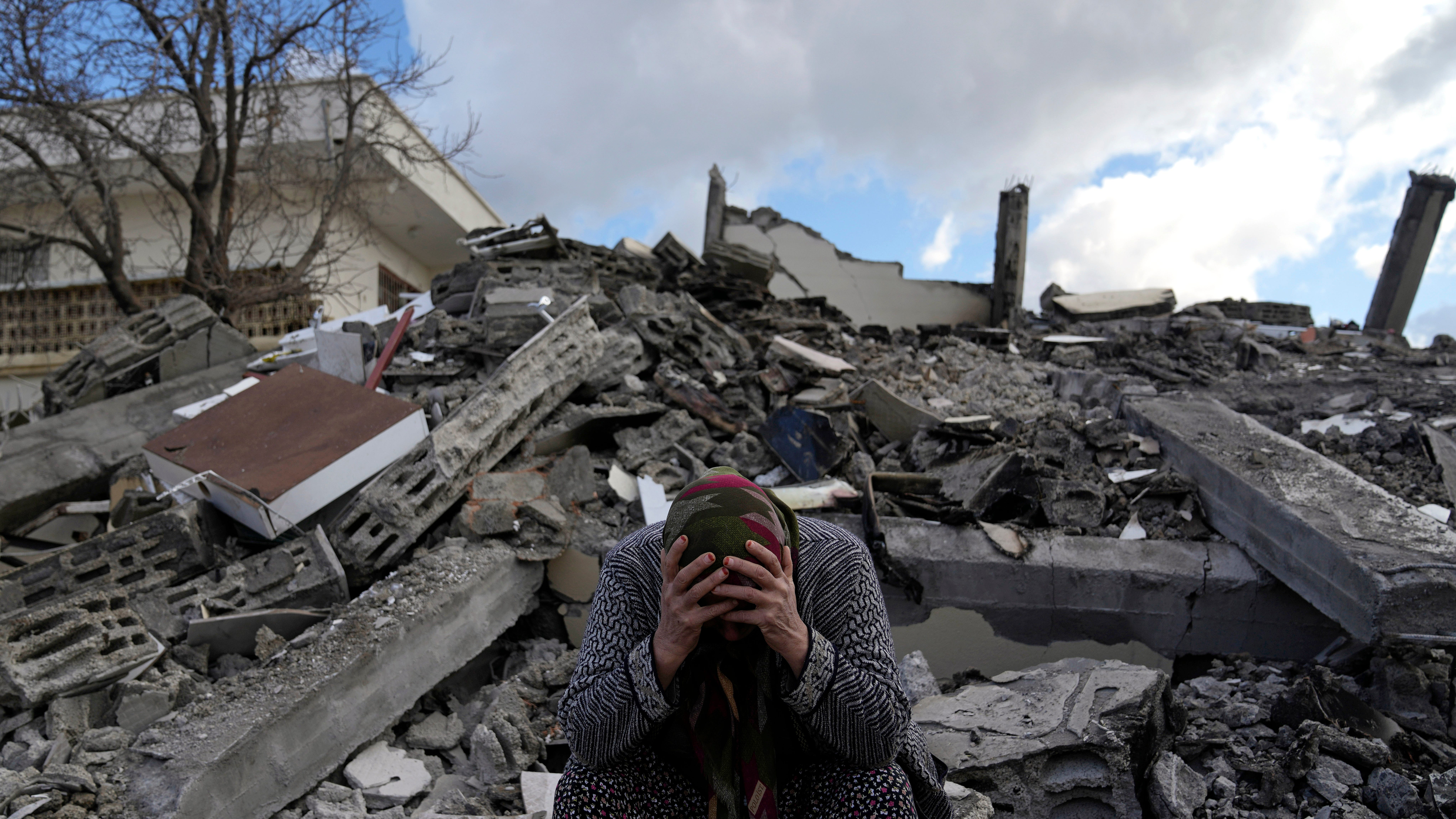 Live Updates | Turkey-Syria earthquake search intensifies