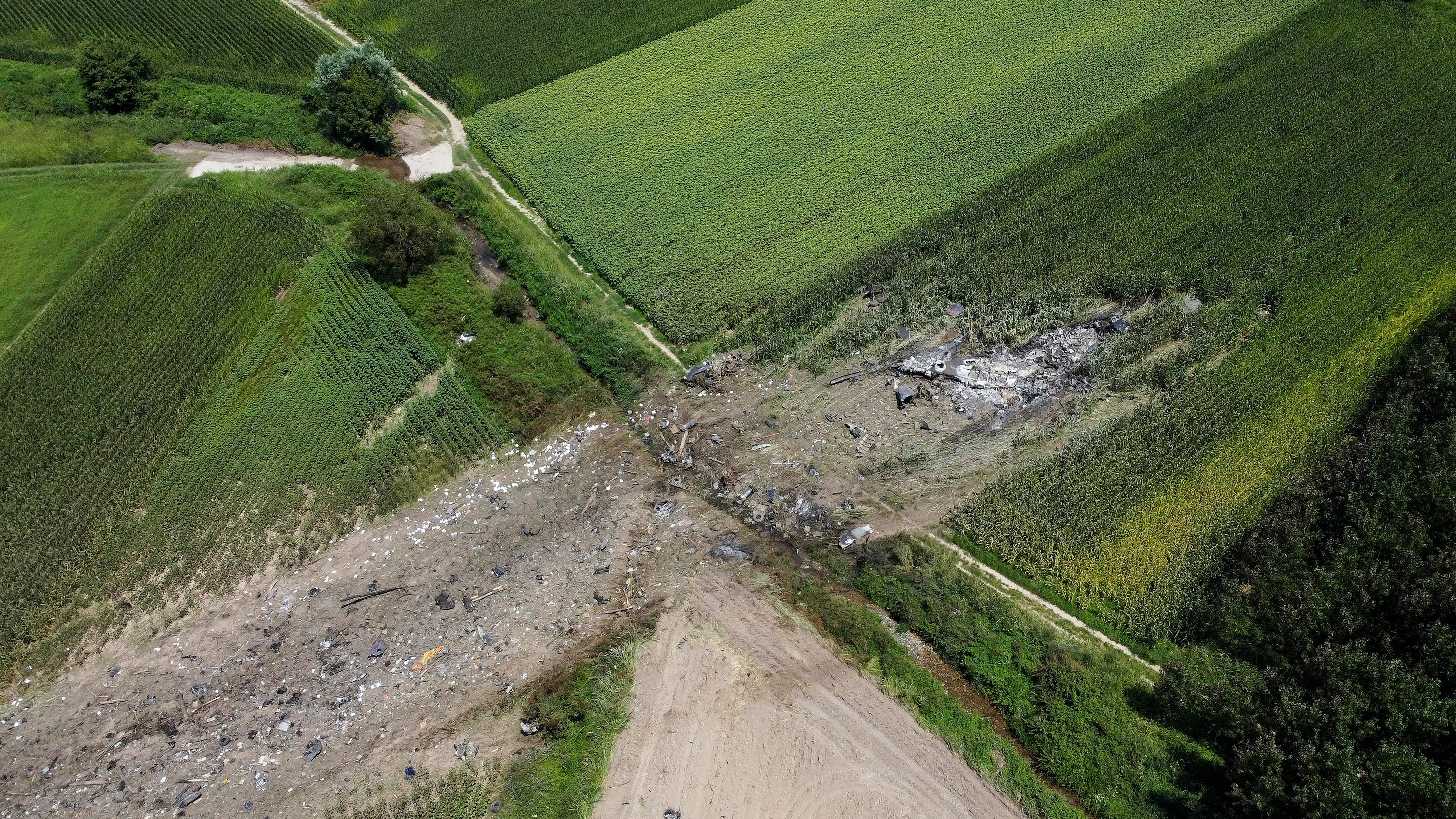 Experts comb cargo plane crash site in north Greece; 8 dead