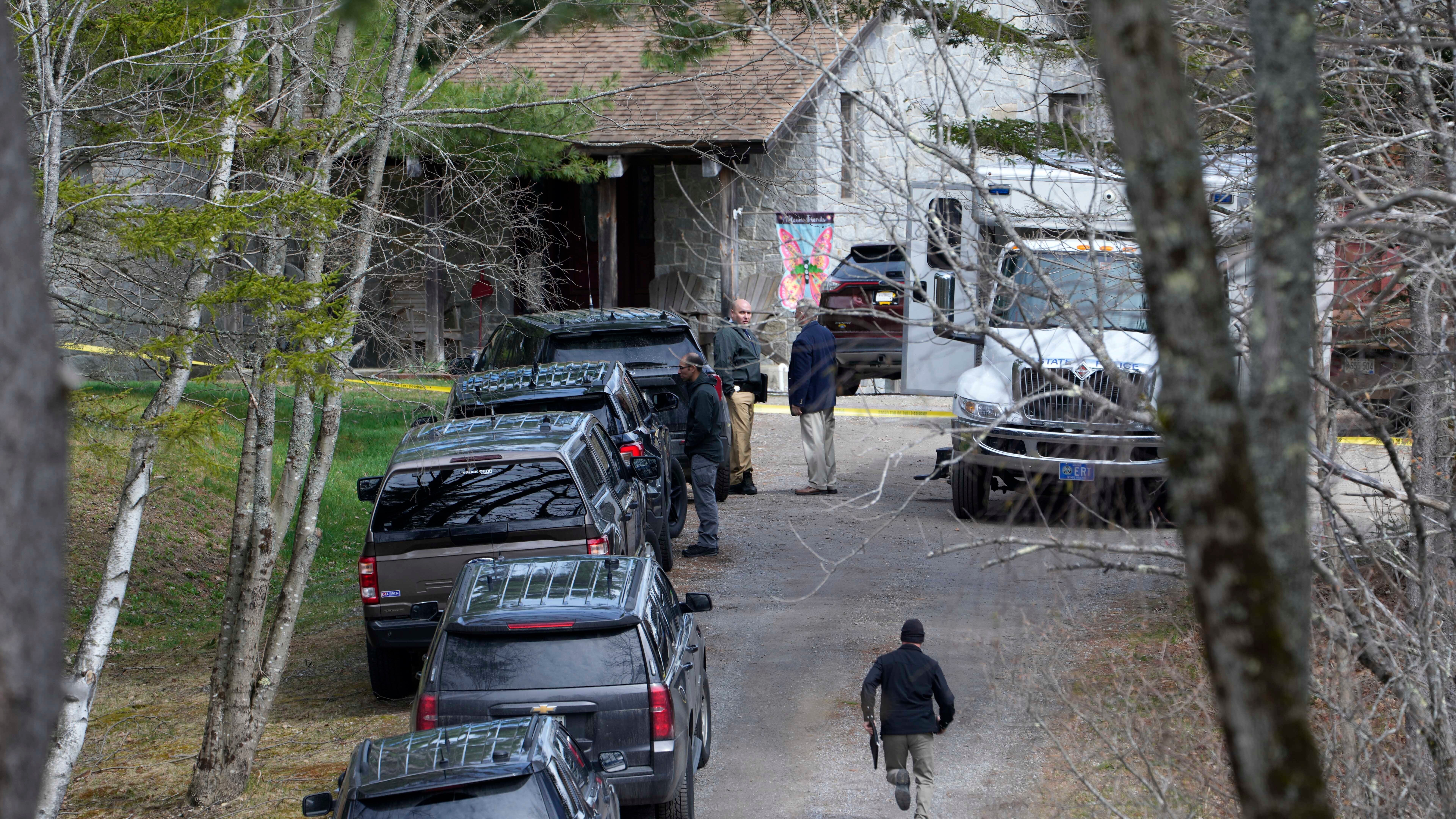 4 killed in Maine home; 3 wounded in linked highway shooting