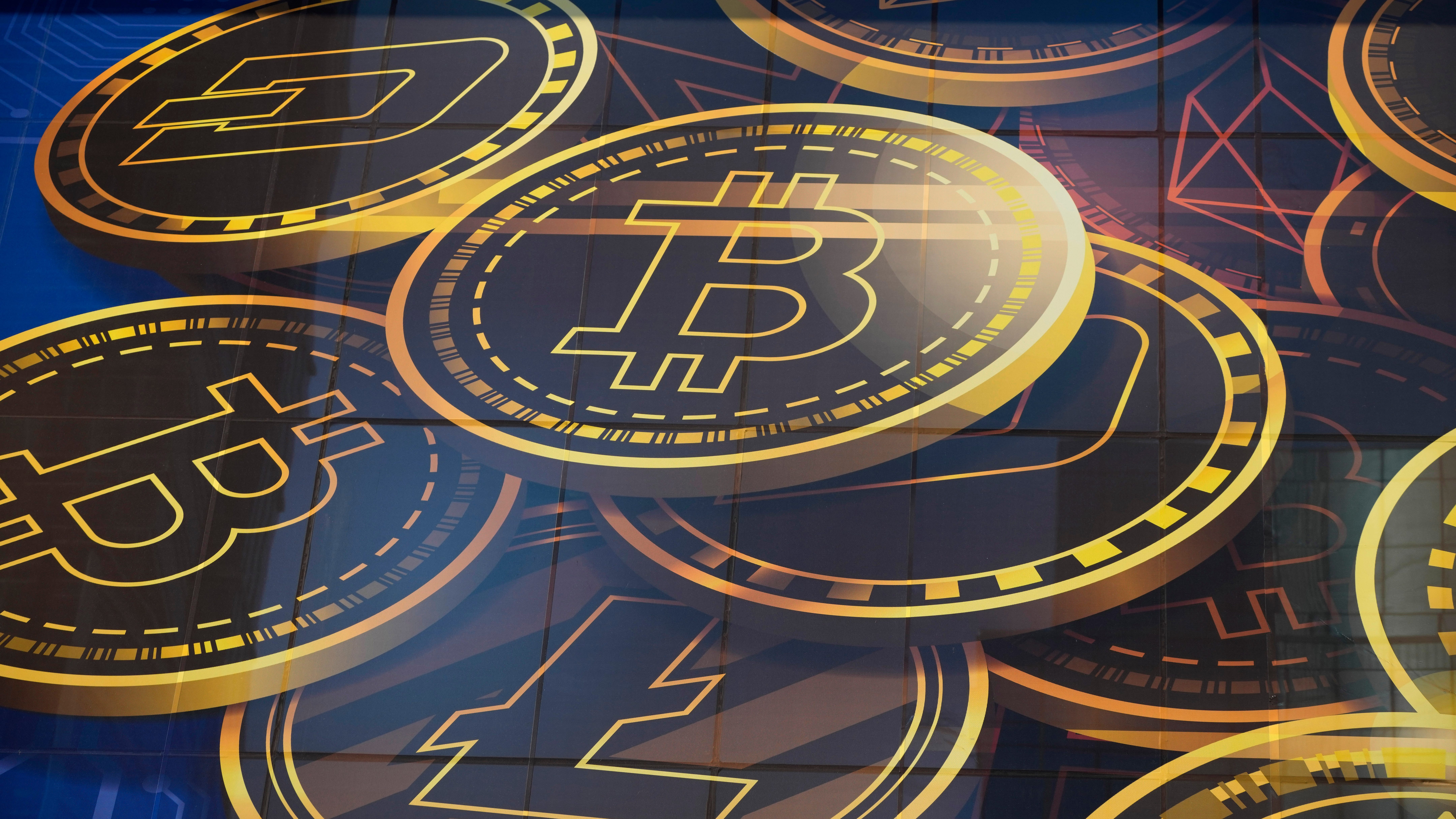 Bitcoin plunges as major crypto lender halts operations