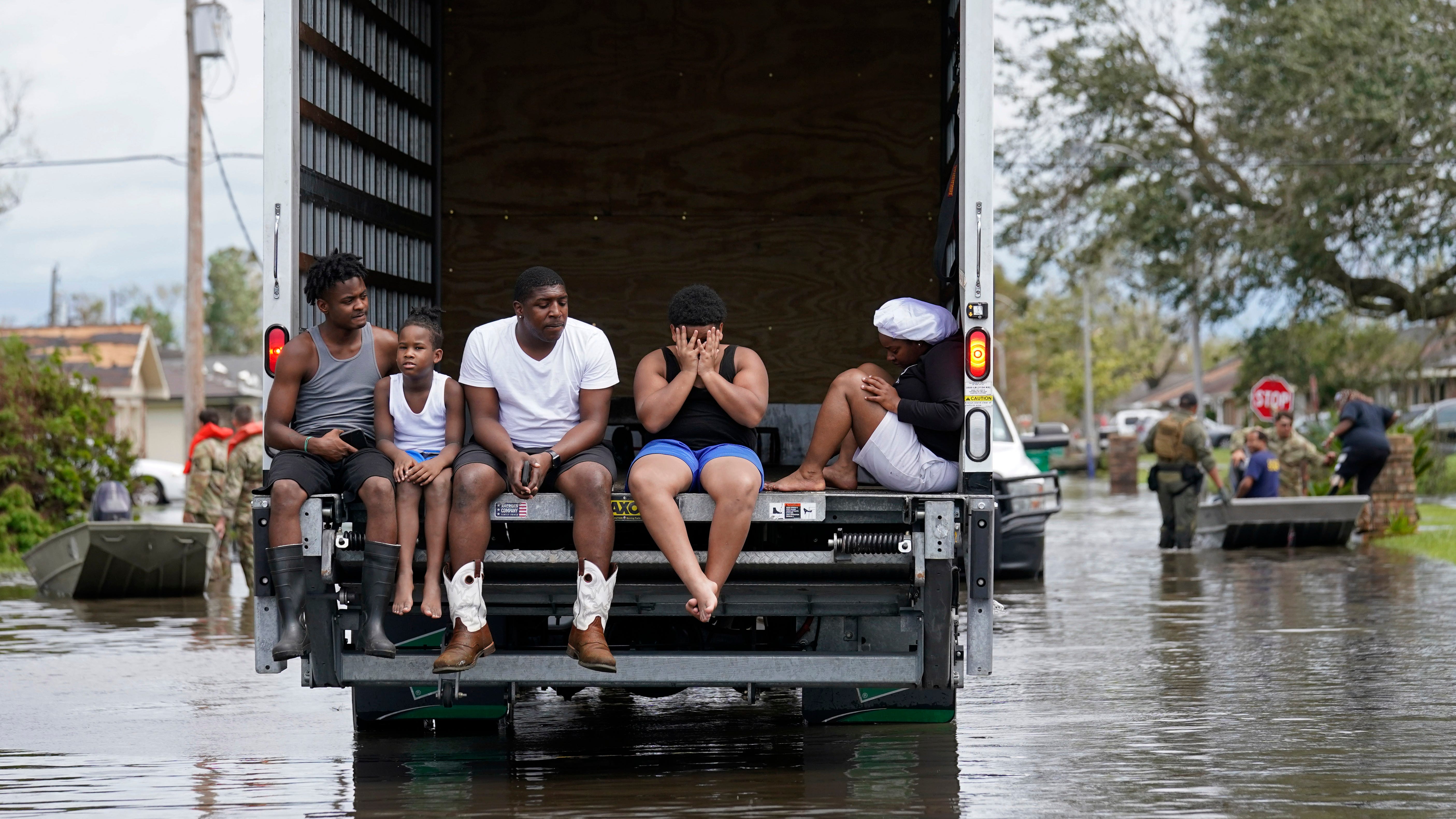 UN: Weather disasters soar in numbers, cost, but deaths fall