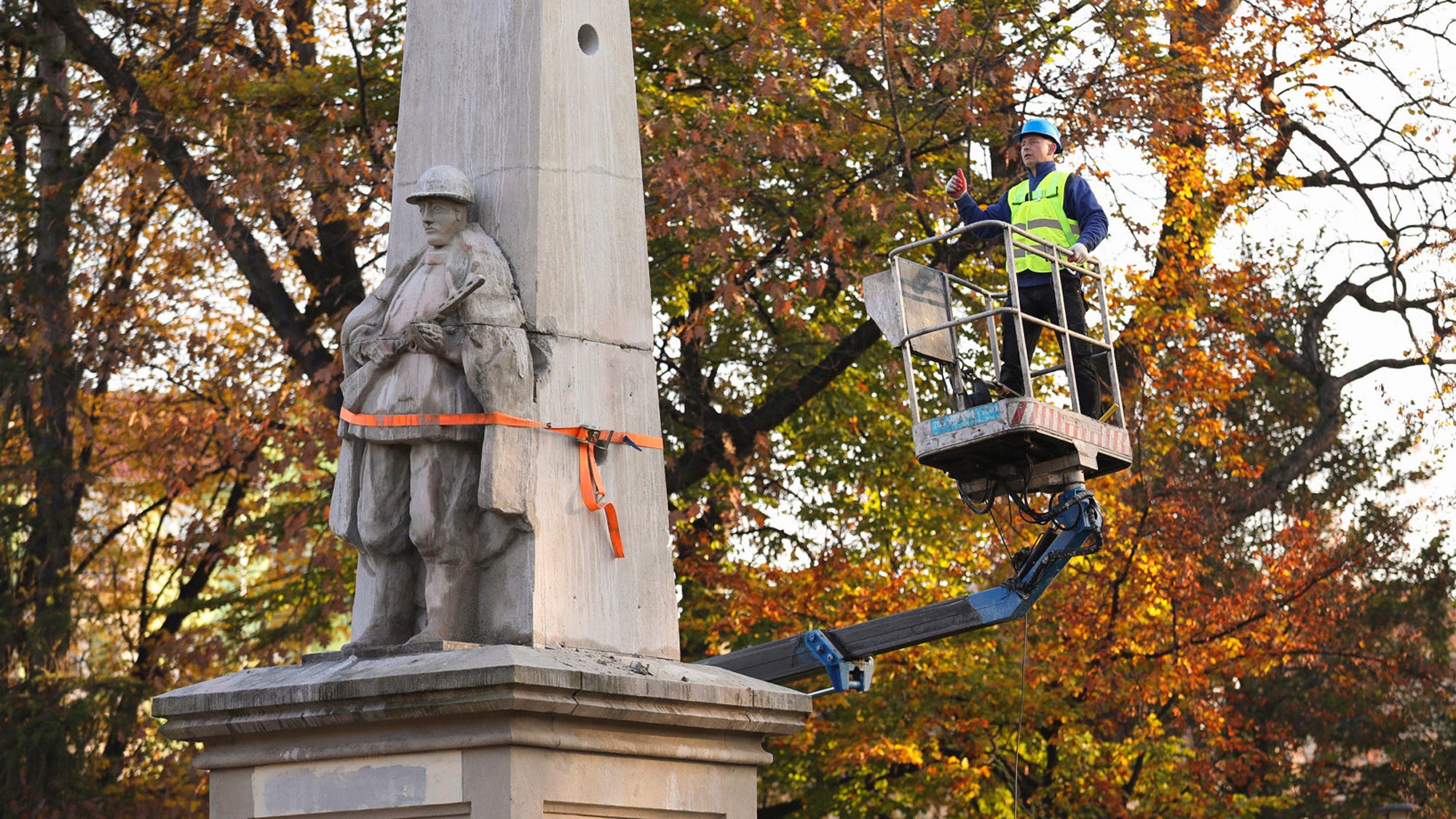 Poland removes 4 communist-era Red Army monuments