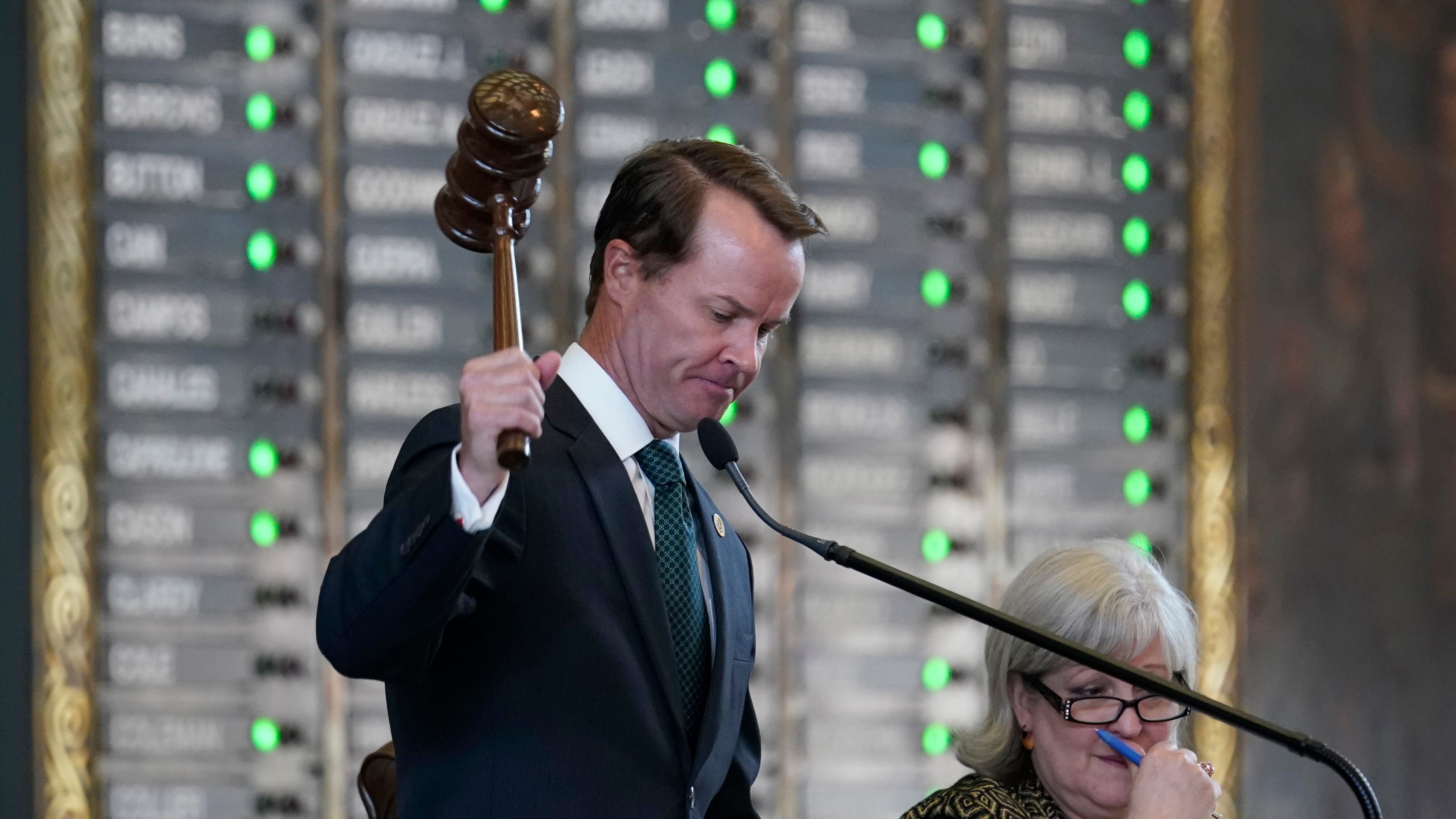 Texas GOP advances voting bill after Democrats’ holdout ends
