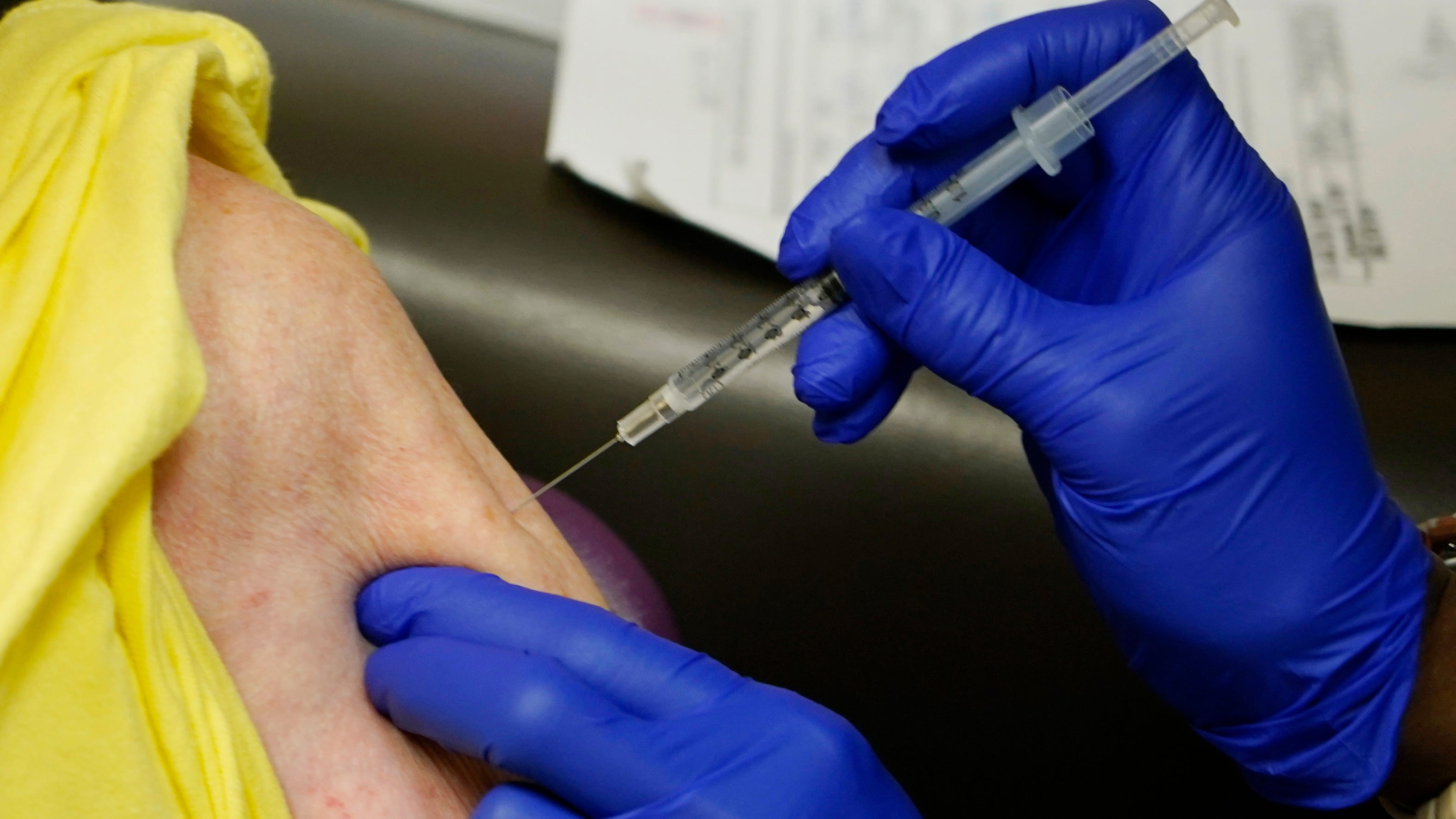 Medicare requires nursing homes to report COVID vaccinations