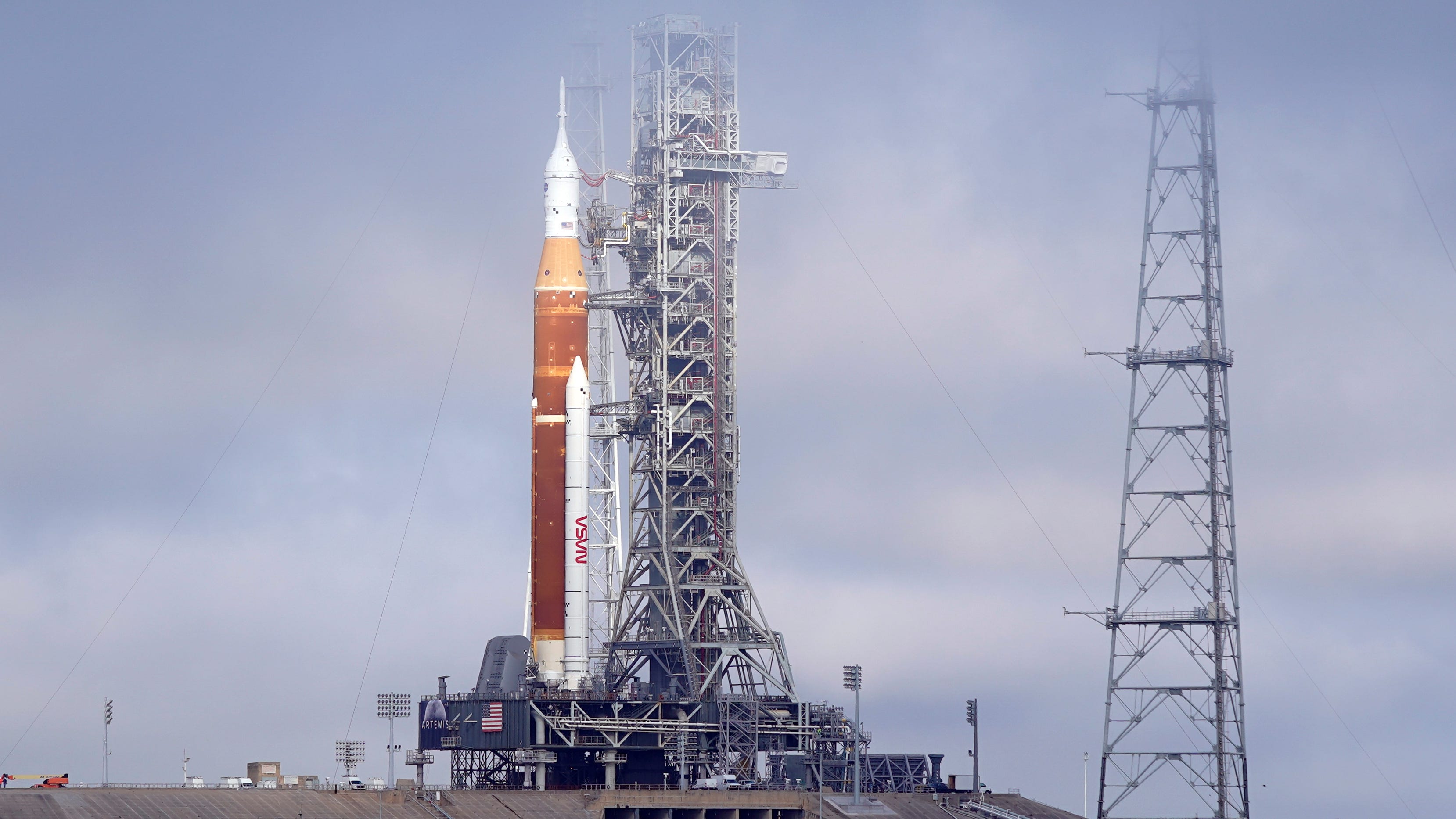 Dress rehearsal: NASA moon rocket's last test before launch