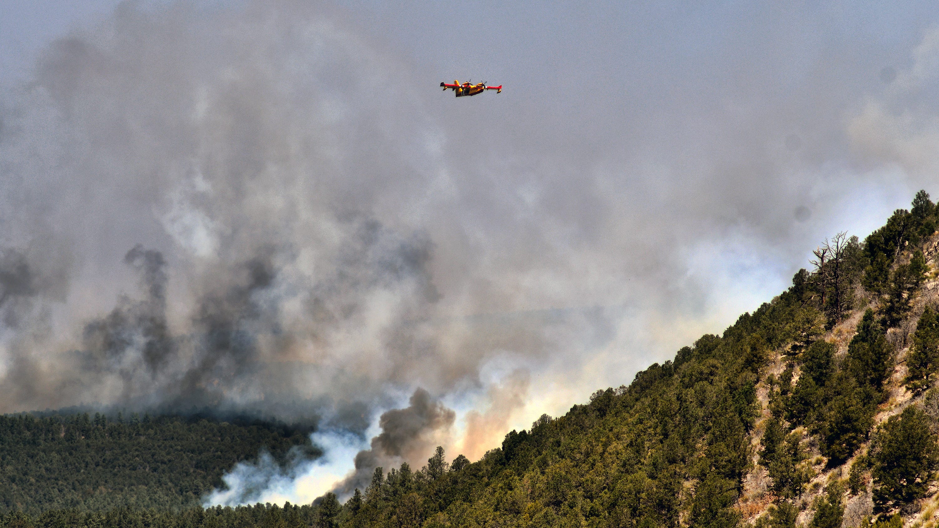 President declares disaster in New Mexico wildfire zone