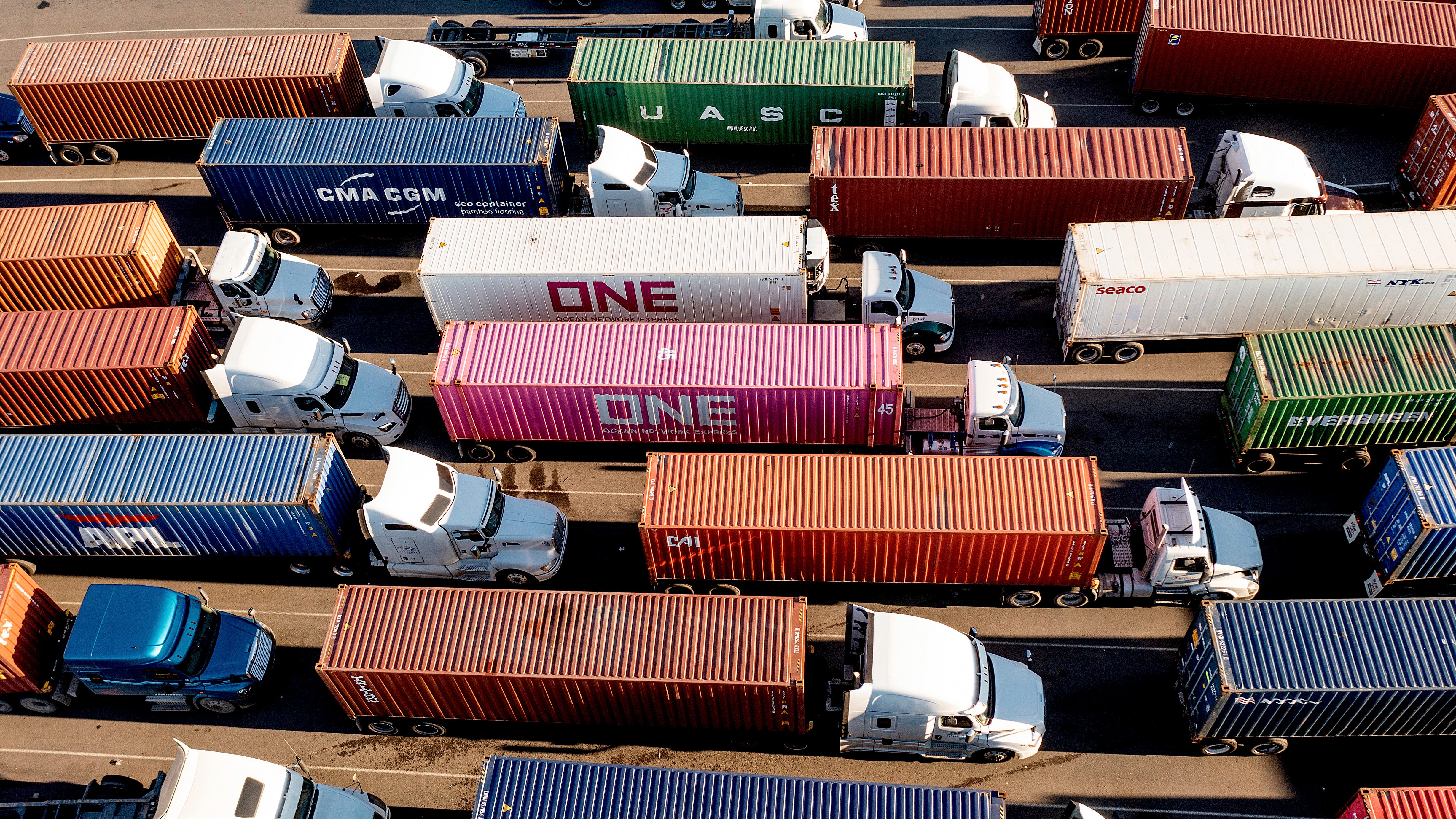 EPA approves California rules phasing out diesel trucks