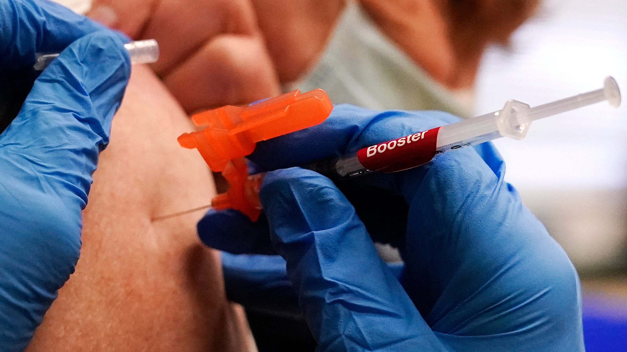 WHO: New COVID cases, deaths keep falling nearly everywhere