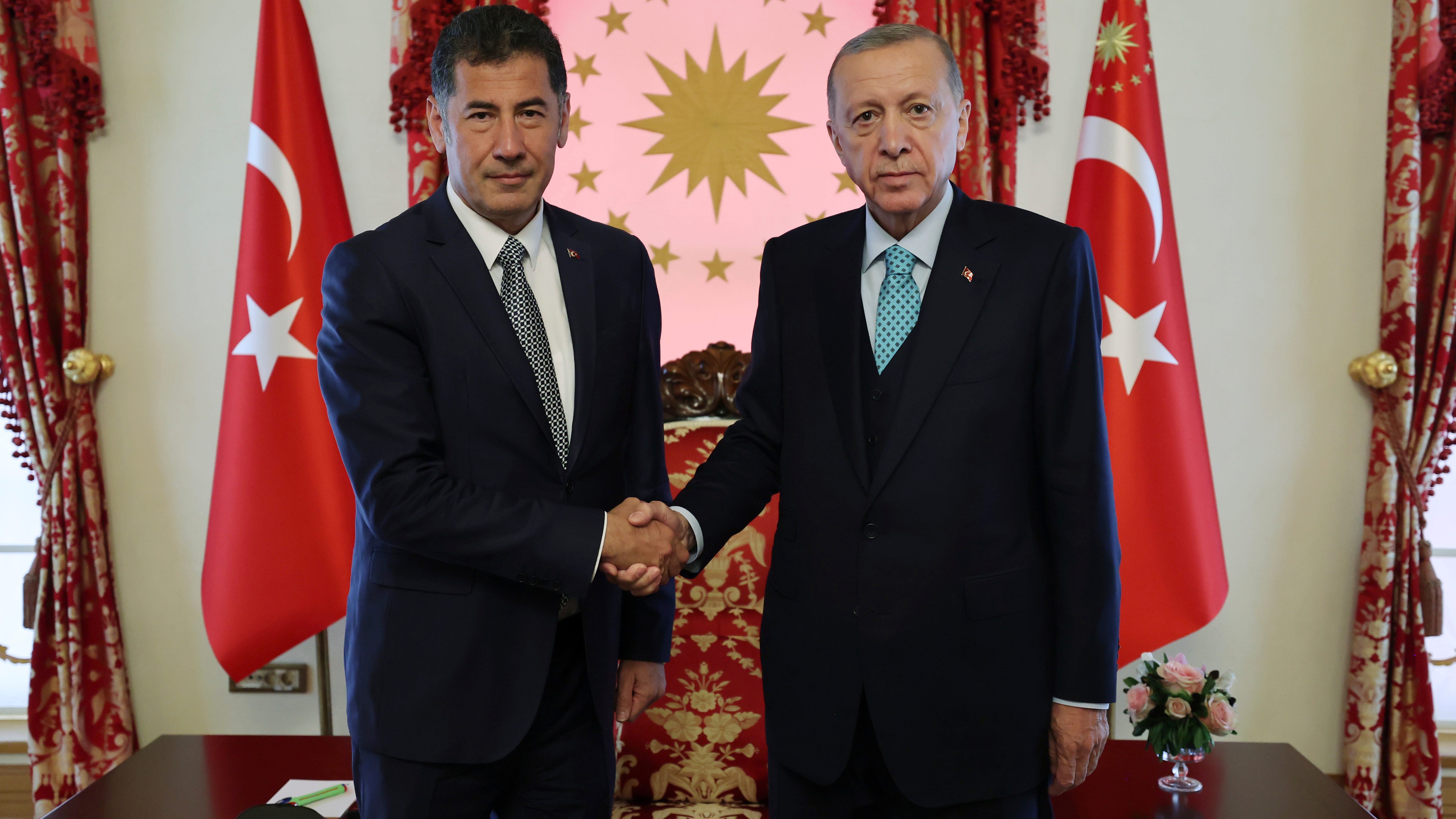 Turkey's electoral board confirms 1st round election results; Erdogan meets 3rd party candidate