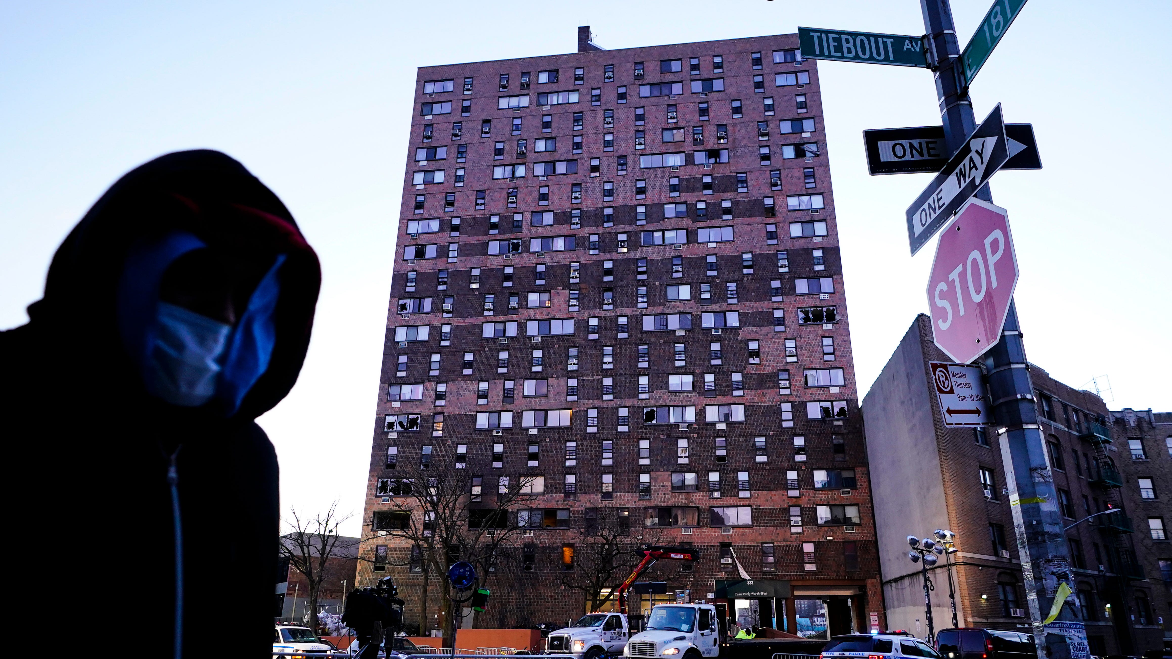 How fleeting choices, circumstances doomed 17 in Bronx fire