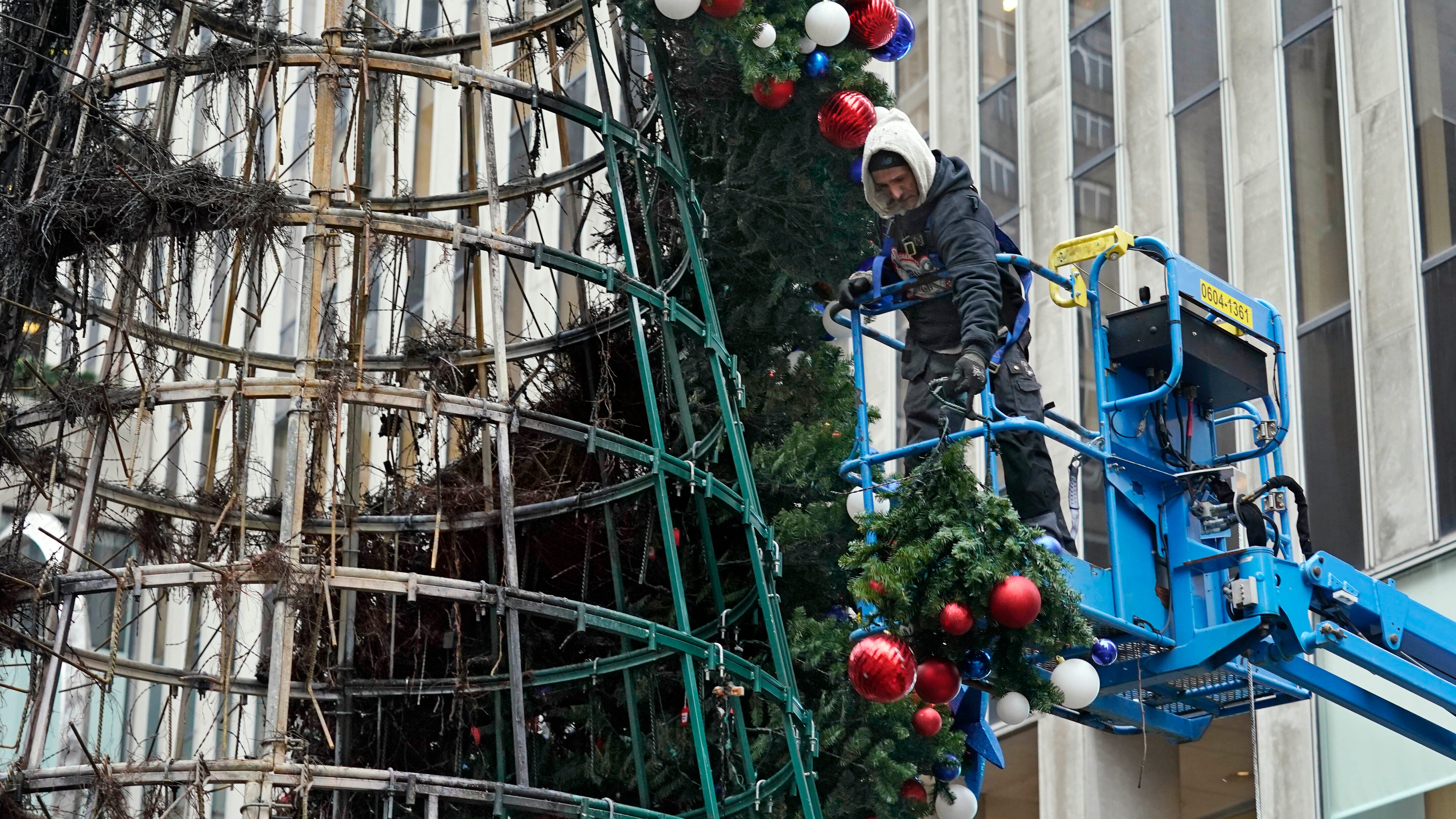 Giant Christmas tree outside Fox News headquarters set afire