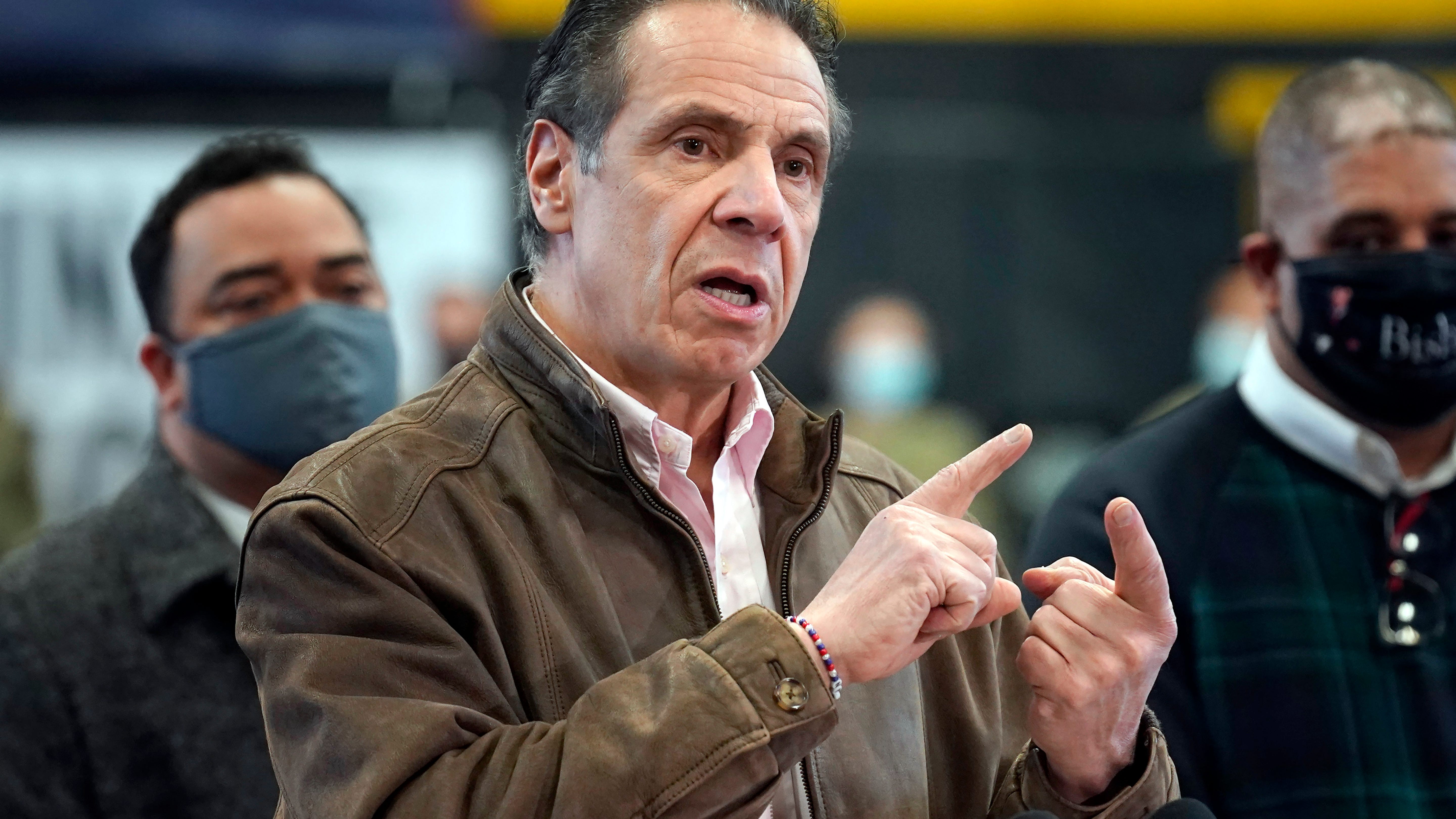 Cuomo's attempt at apology blasted by alleged victim