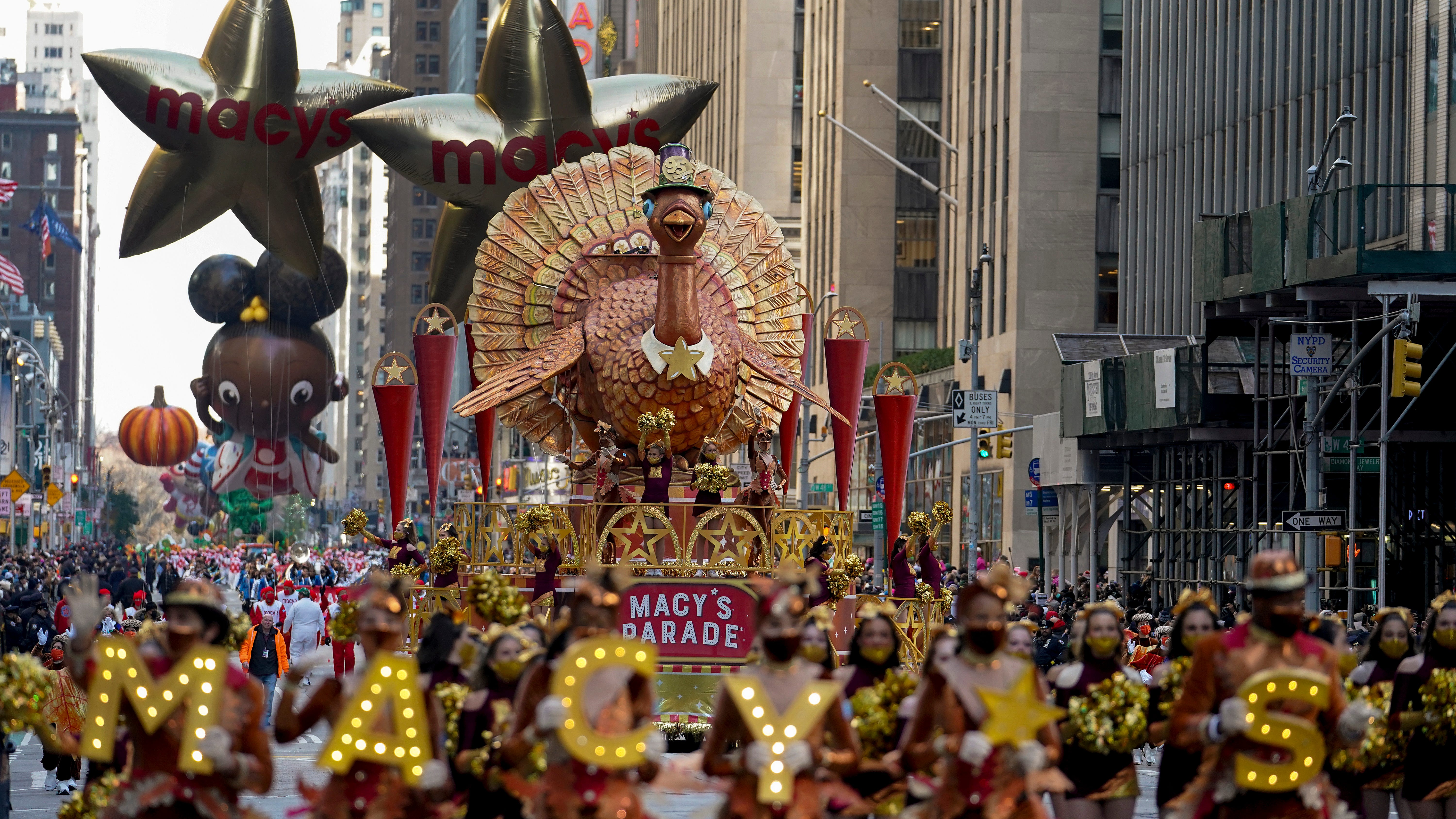 Macy's Thanksgiving parade returns, with all the trimmings