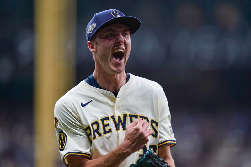NLDS Cubs Brewers Baseball