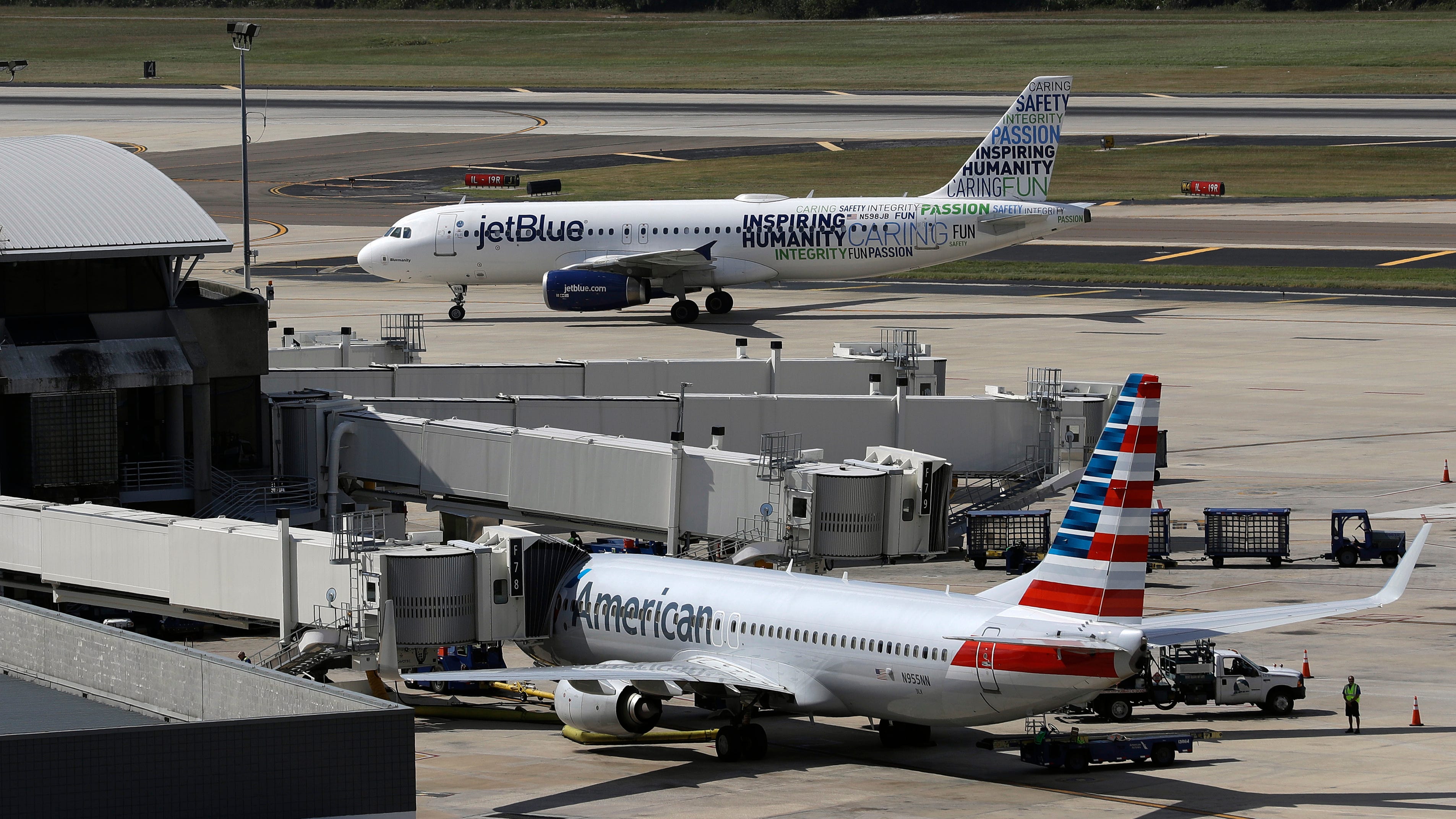 US sues to stop deal between American Airlines and JetBlue