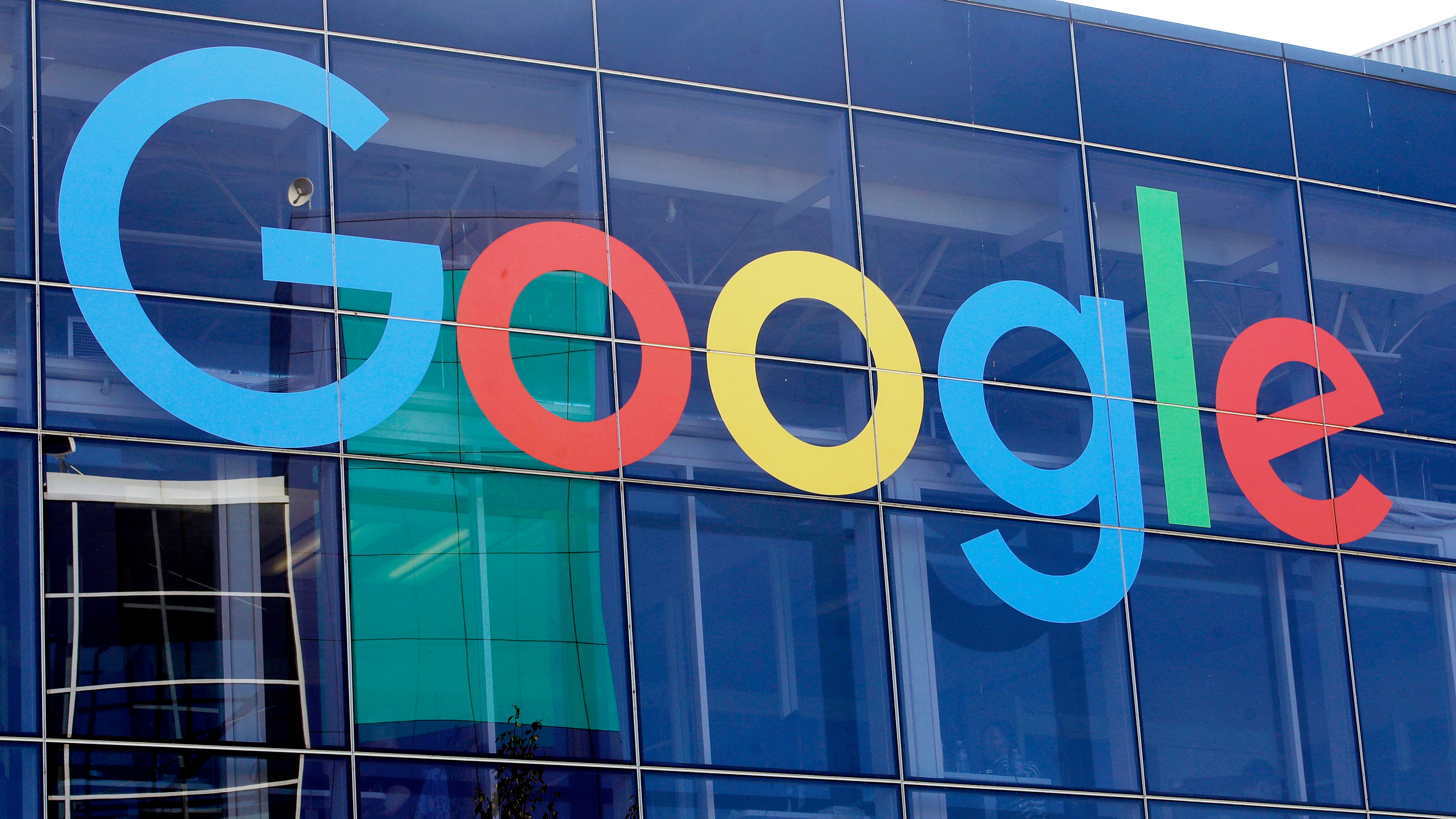 Google again delays return to office due to COVID surges