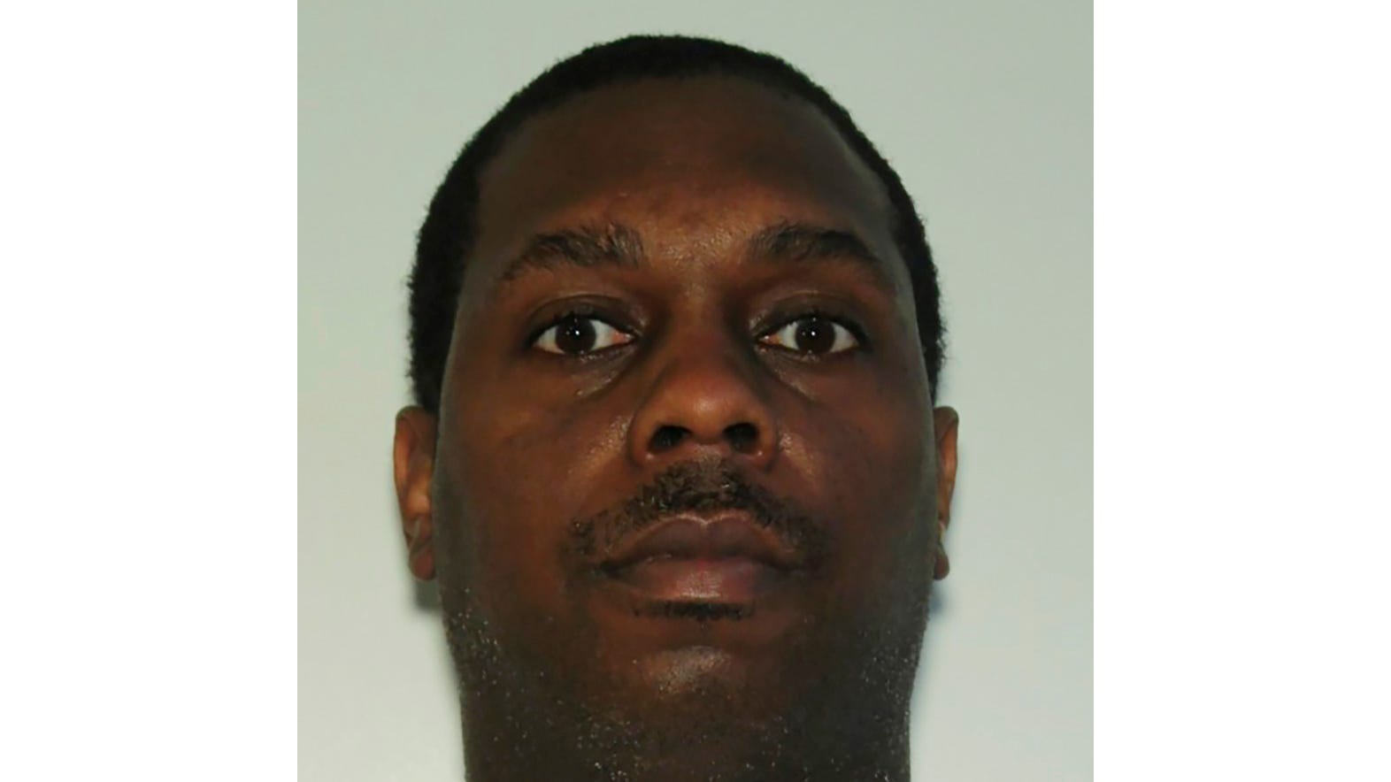 Atlanta airport checkpoint chaos: Man grabs gun, it goes off