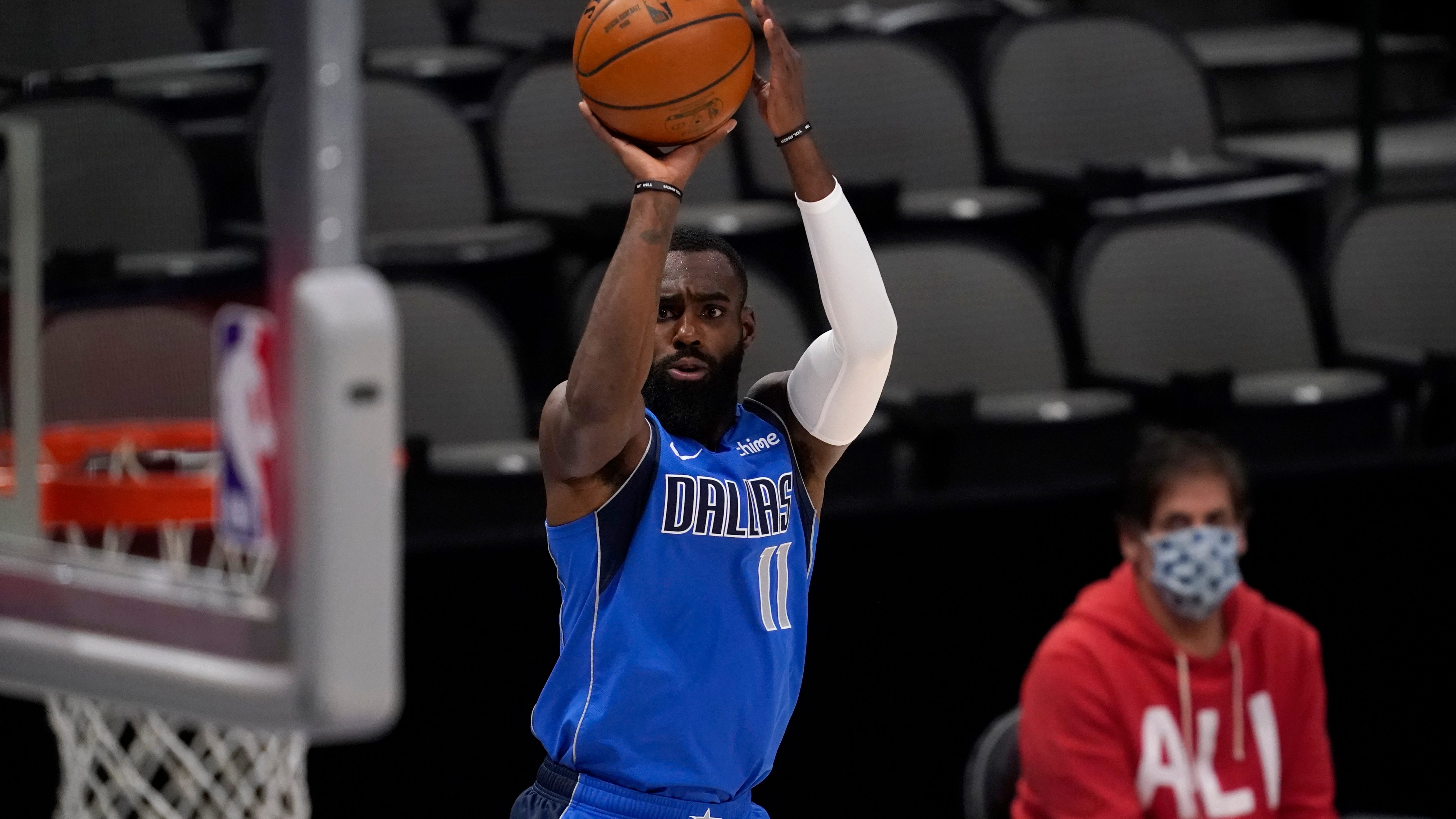 Mavs owner Cuban stops playing national anthem at home games