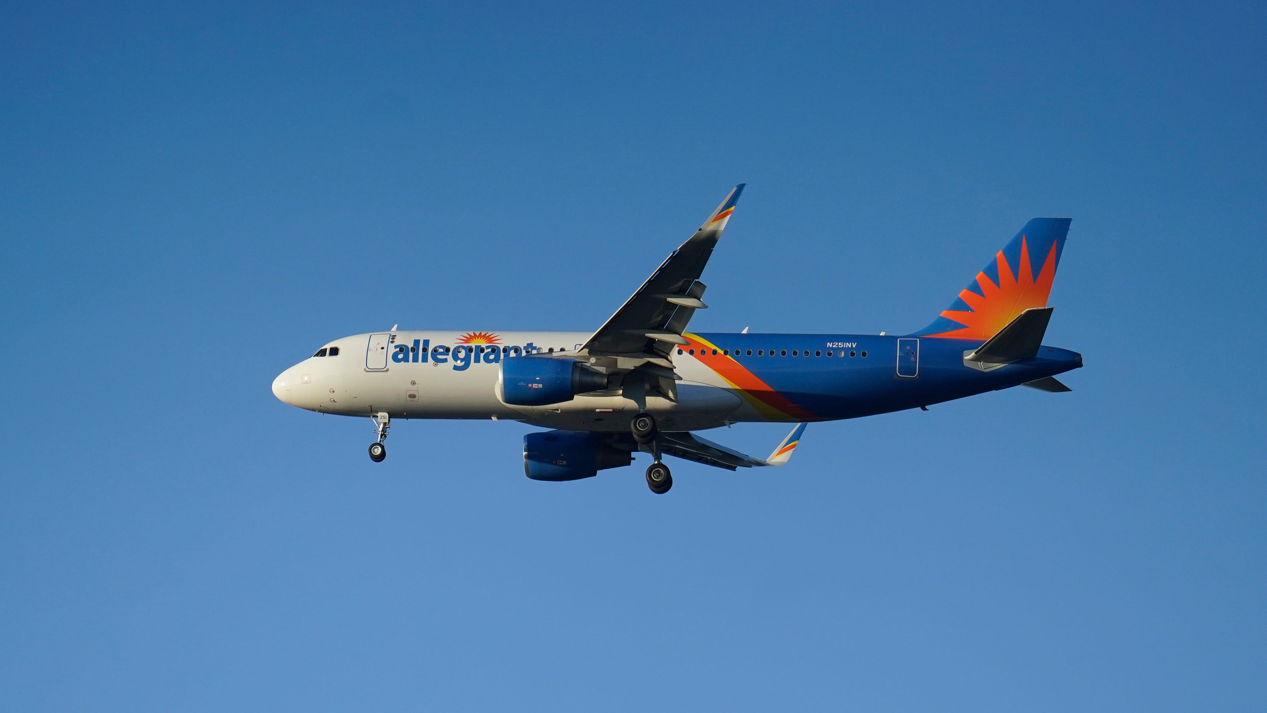 Budget airline Allegiant cuts profit outlook on rising costs