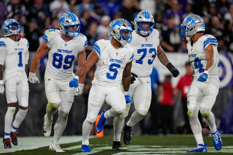 Lions Ravens Football