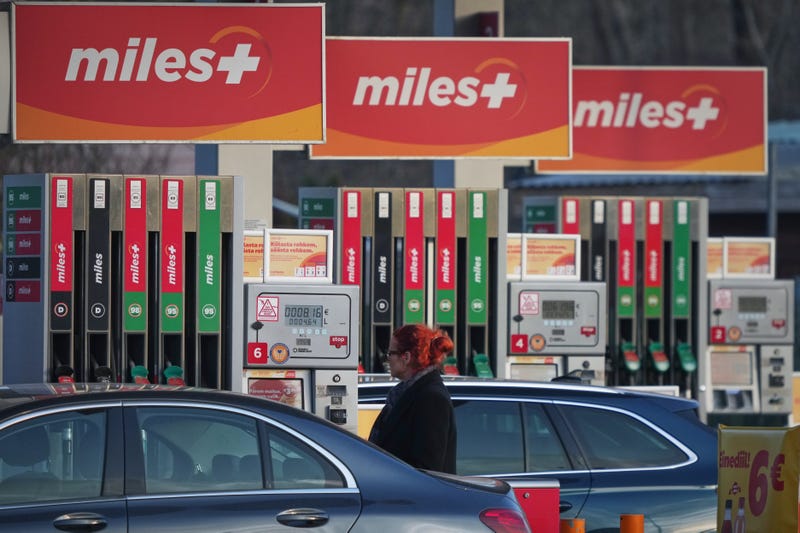 Estonia Iran US Oil Prices