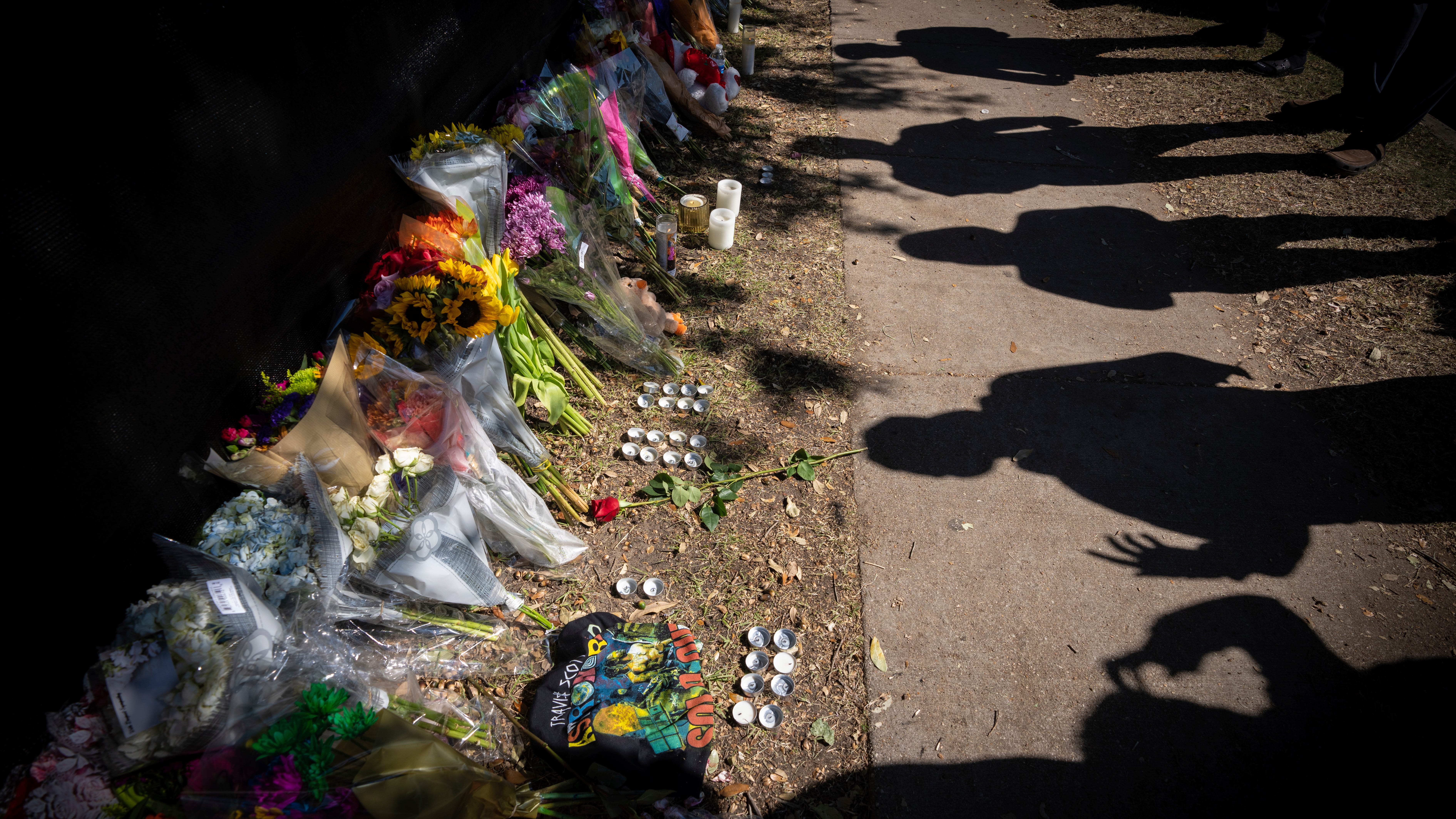 Officials: Astroworld victims died from compression asphyxia