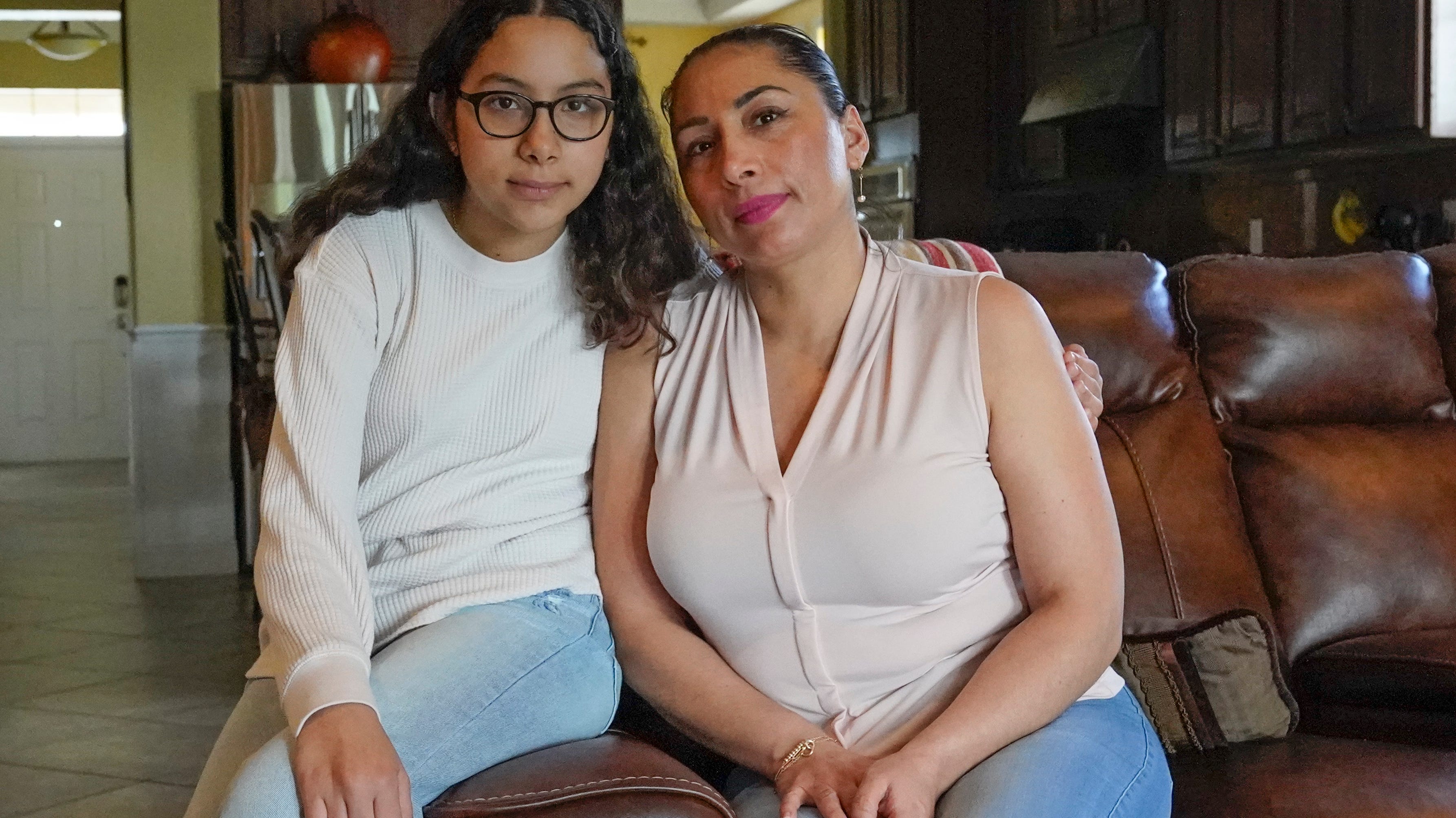 EEUU permite regreso de algunos inmigrantes deportados