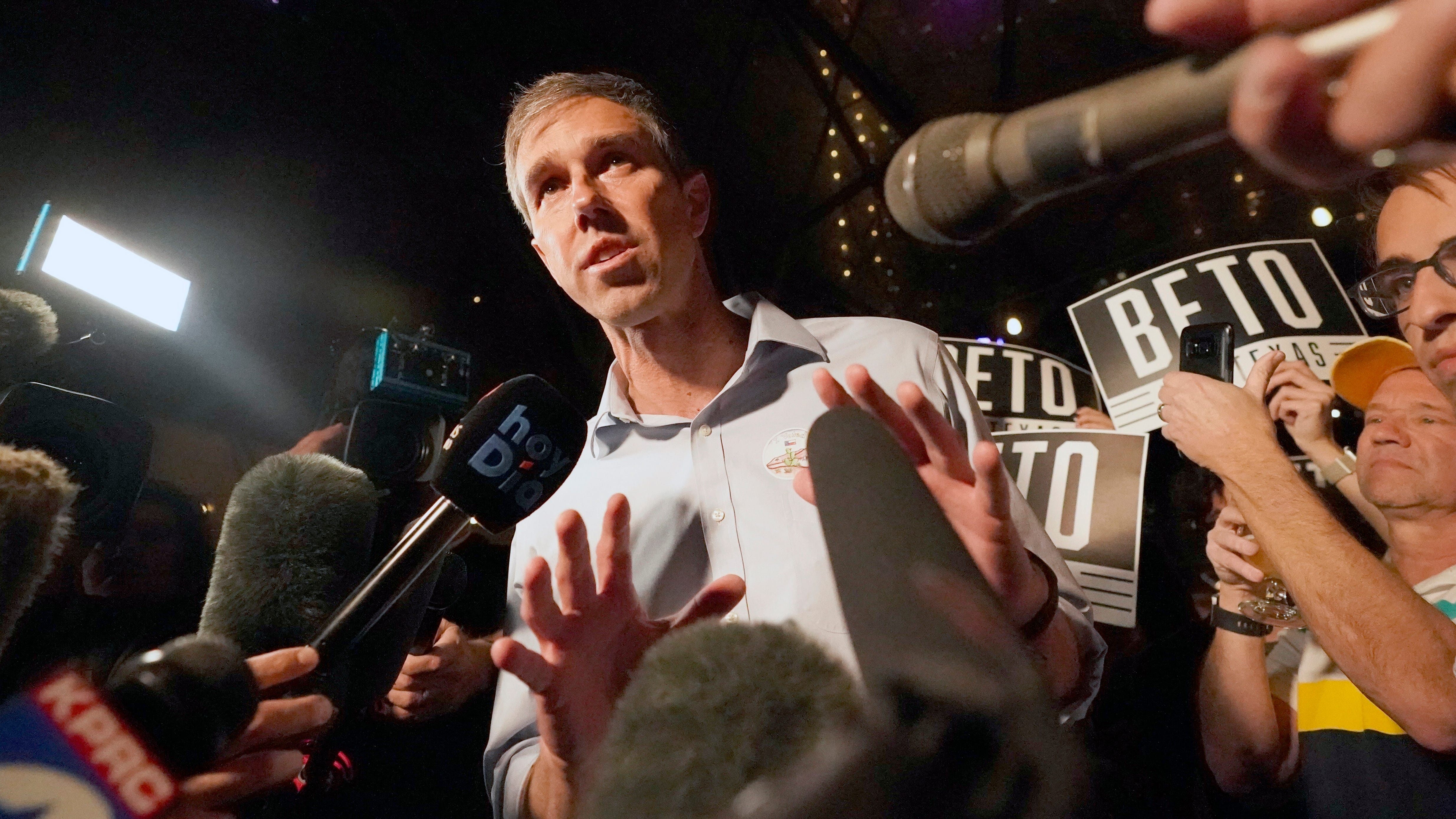 Texas primary sets up Abbott-Beto showdown as midterms begin