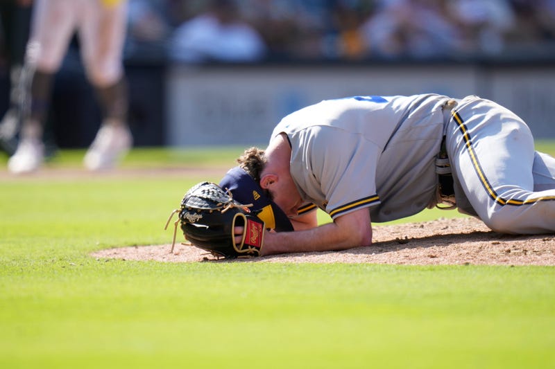 Brewers Padres Baseball