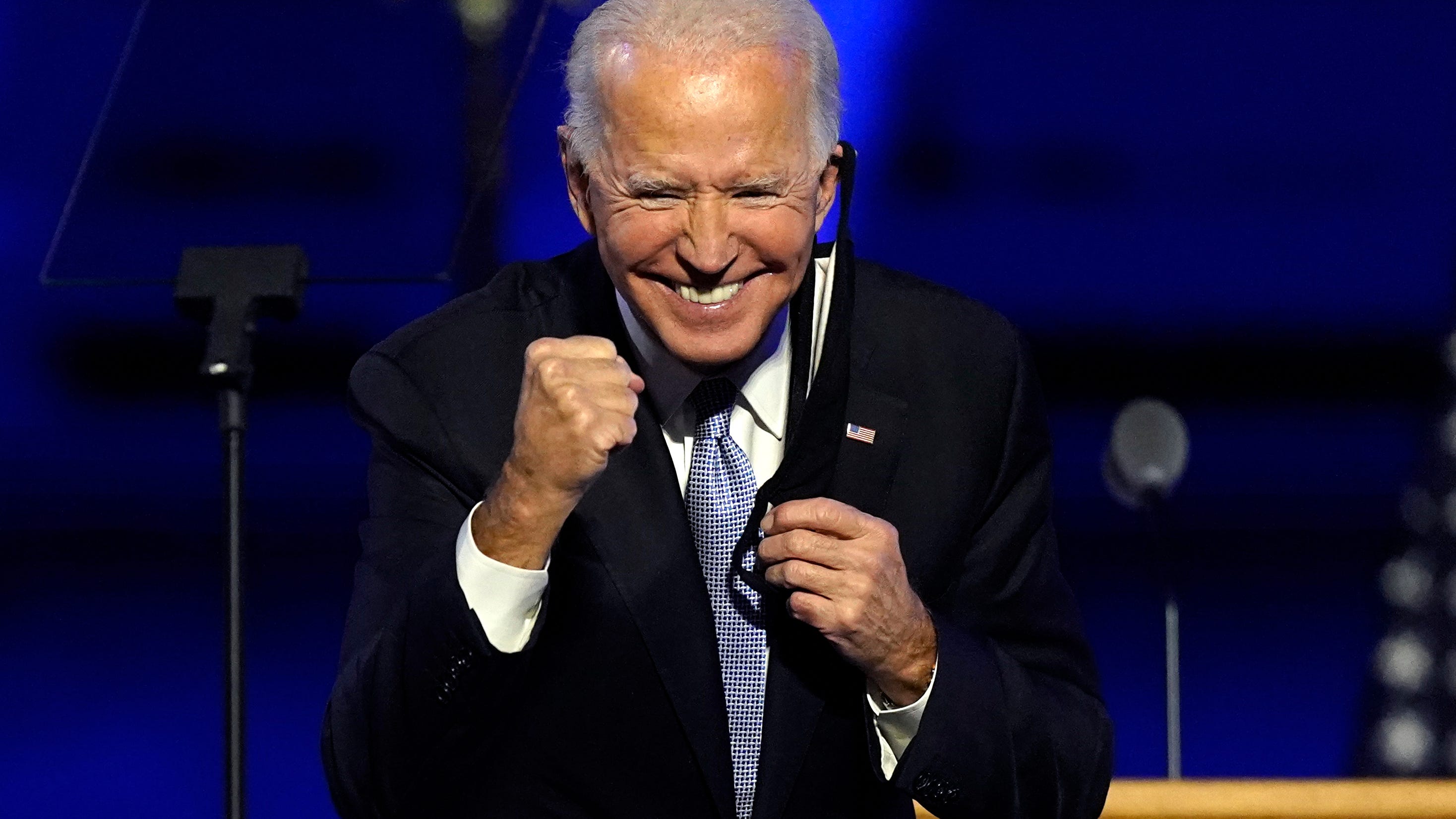 Trump faces calls to work with Biden team on transition