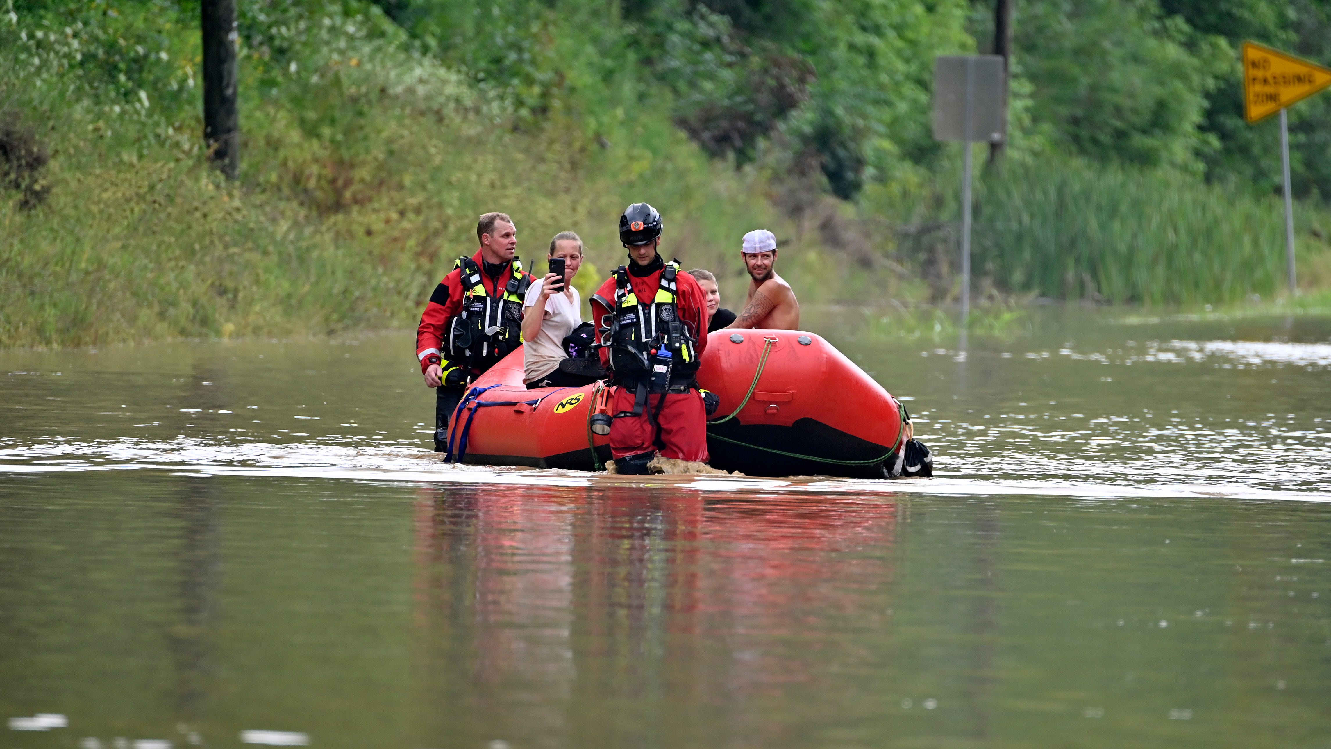 Appalachian floods kill at least 16 as rescue teams deploy