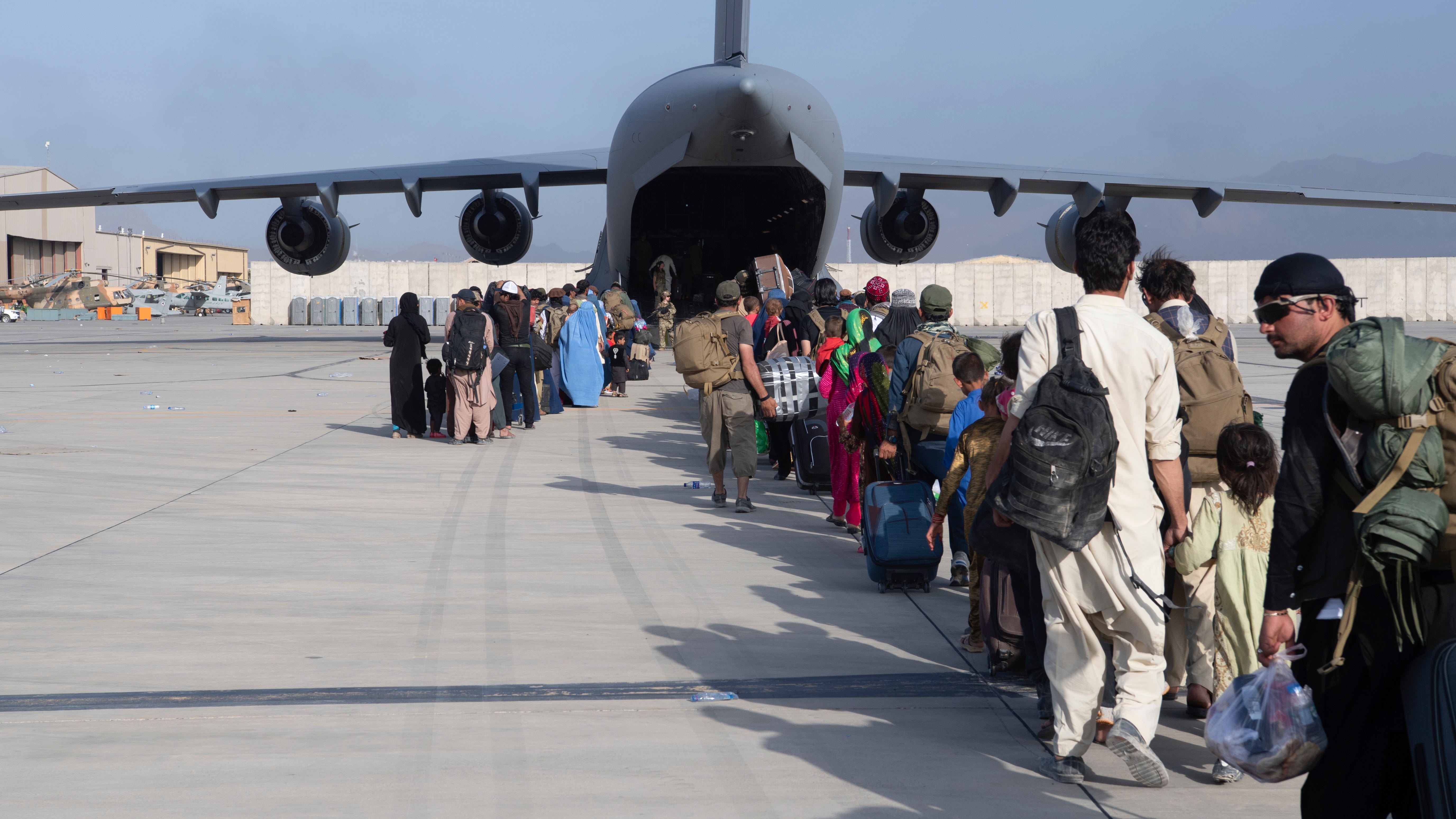 US official: IS group believed to be behind Kabul attack