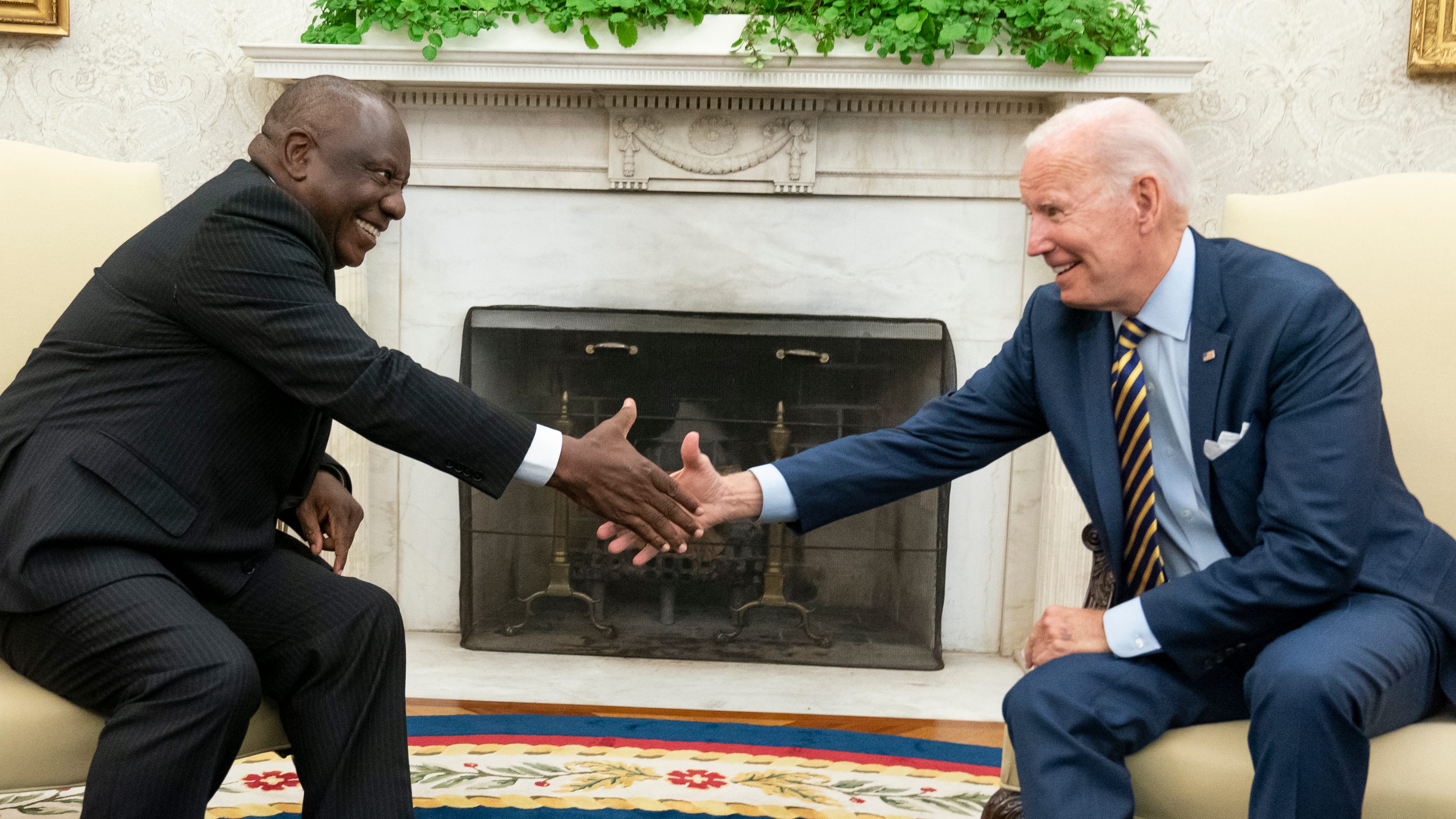US lawmakers ask Biden administration to punish South Africa for alleged support for Russia