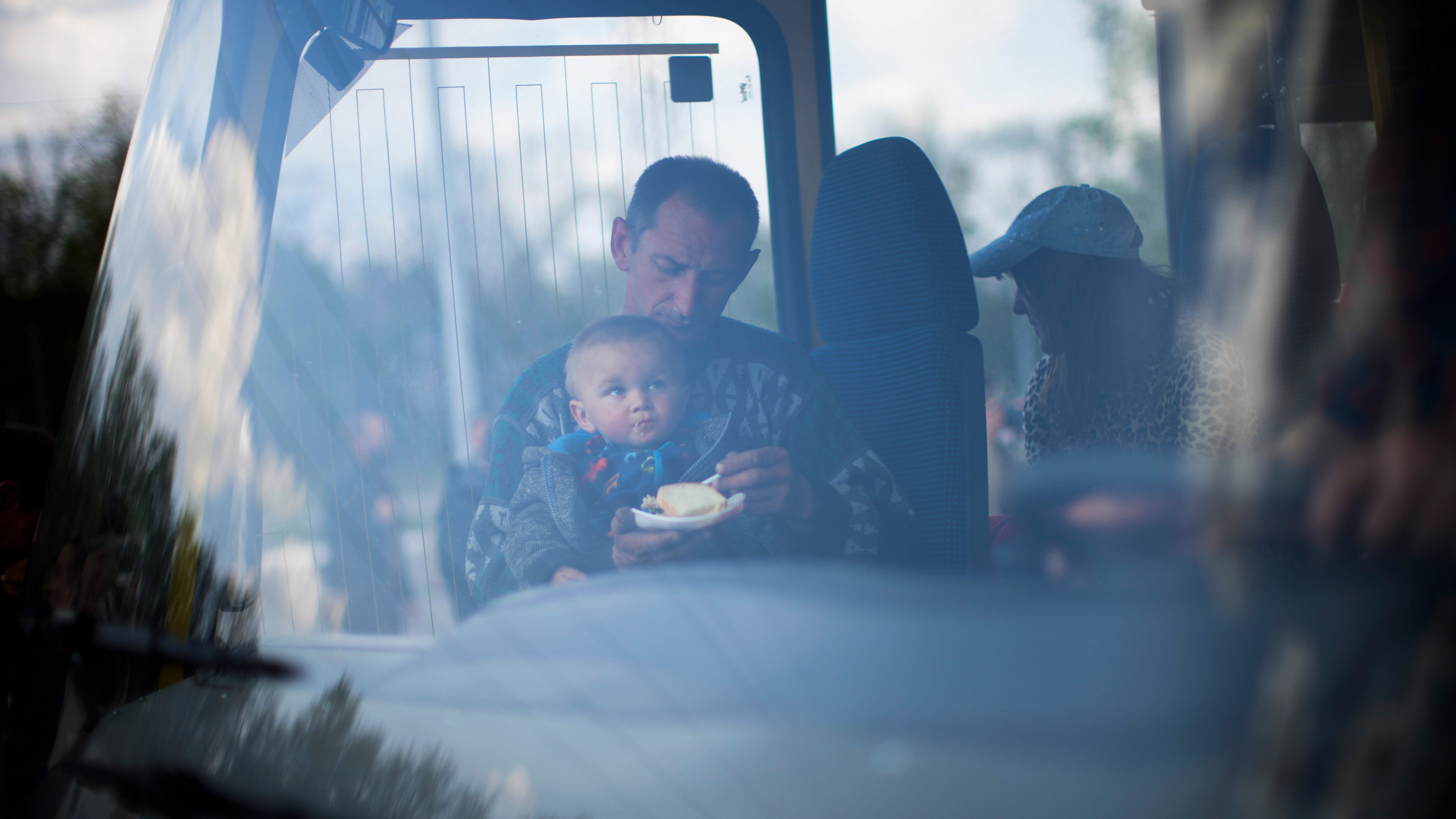 First civilians leave Mariupol steel plant; hundreds remain