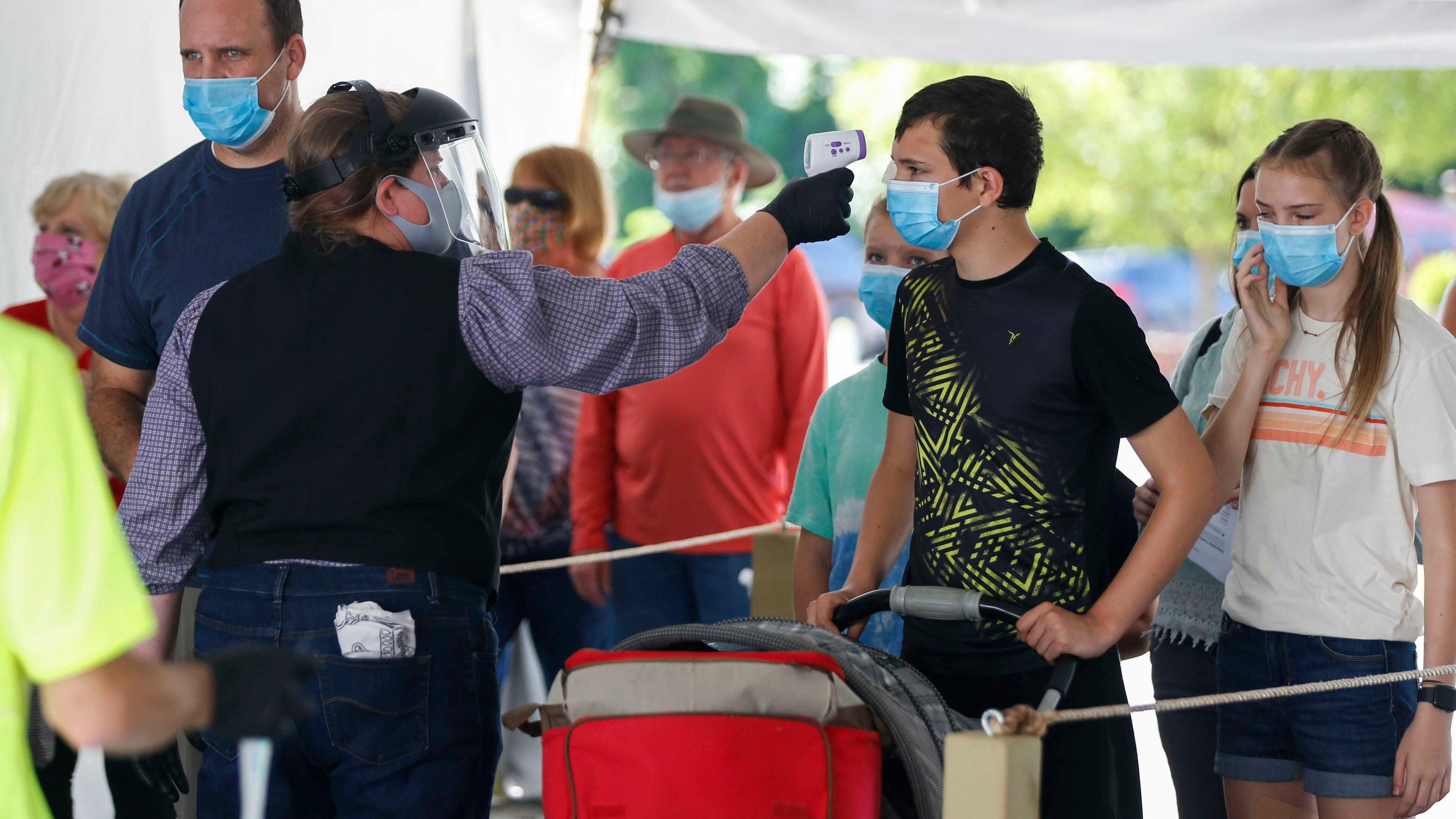 COVID-19 cases in US triple over 2 weeks amid misinformation