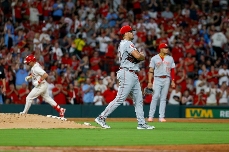 Reds Cardinals Baseball