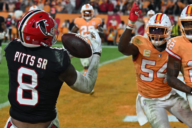 Falcons Buccaneers Football