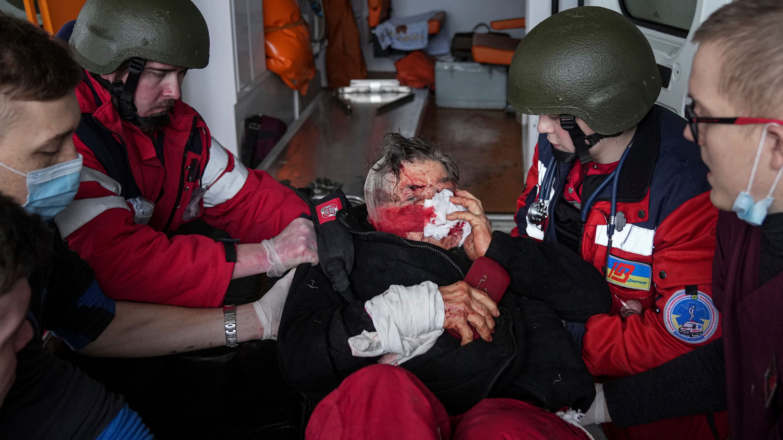 Lawmakers want the US to set up field hospitals for Ukraine