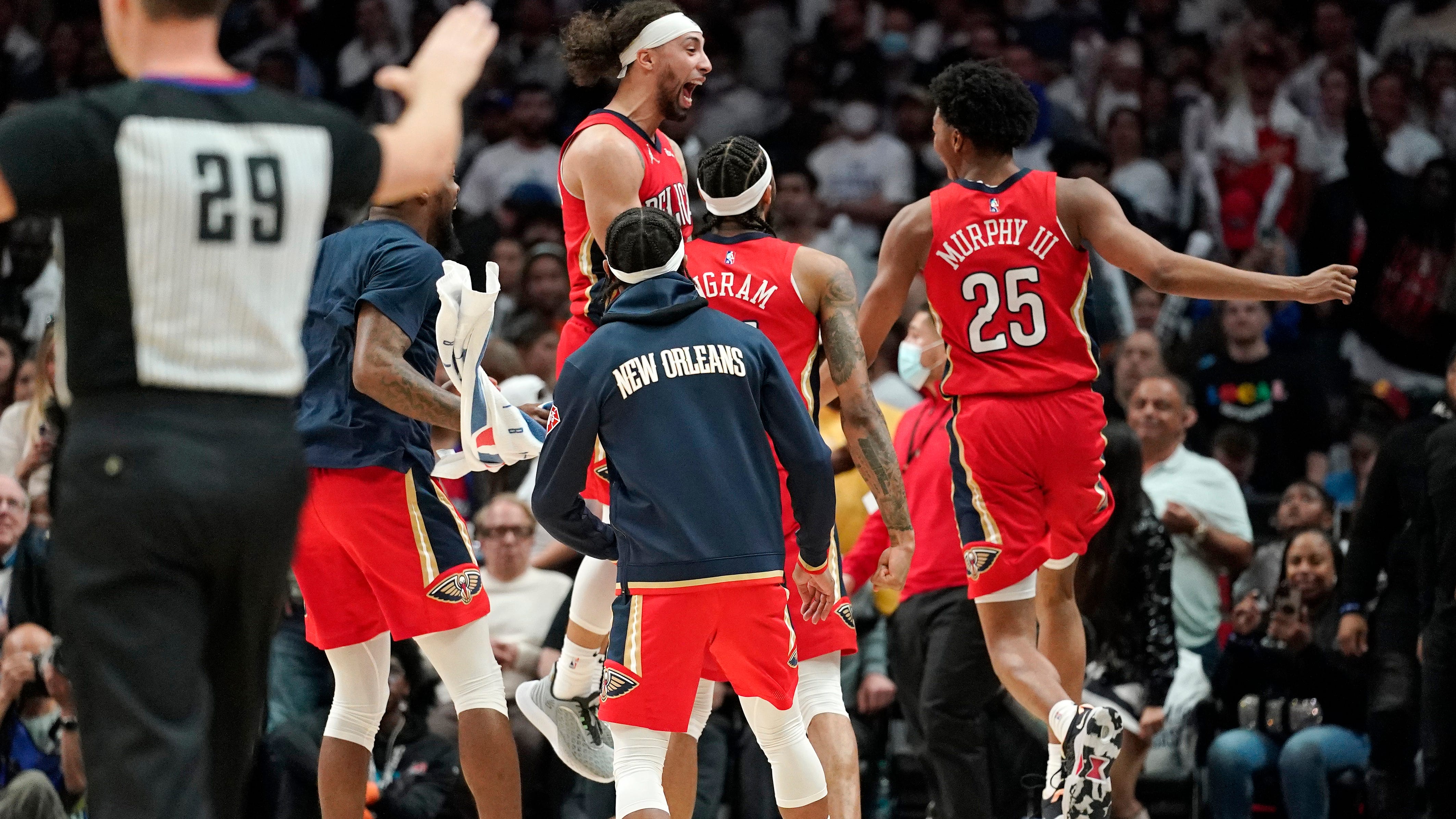 Pelicans earn 105-101 win over Clippers, claim No. 8 seed