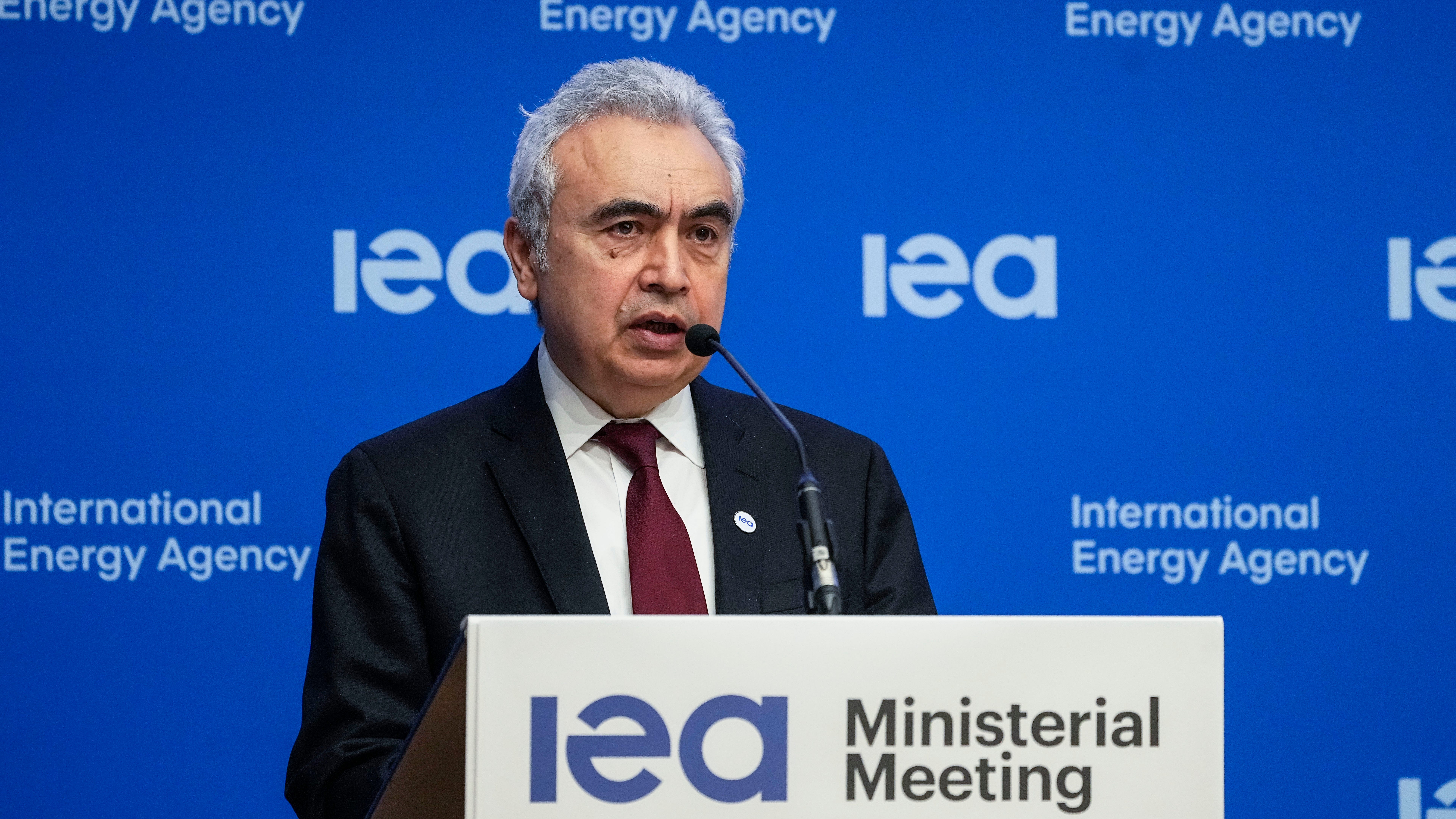 Nations to release millions of barrels of oil amid war