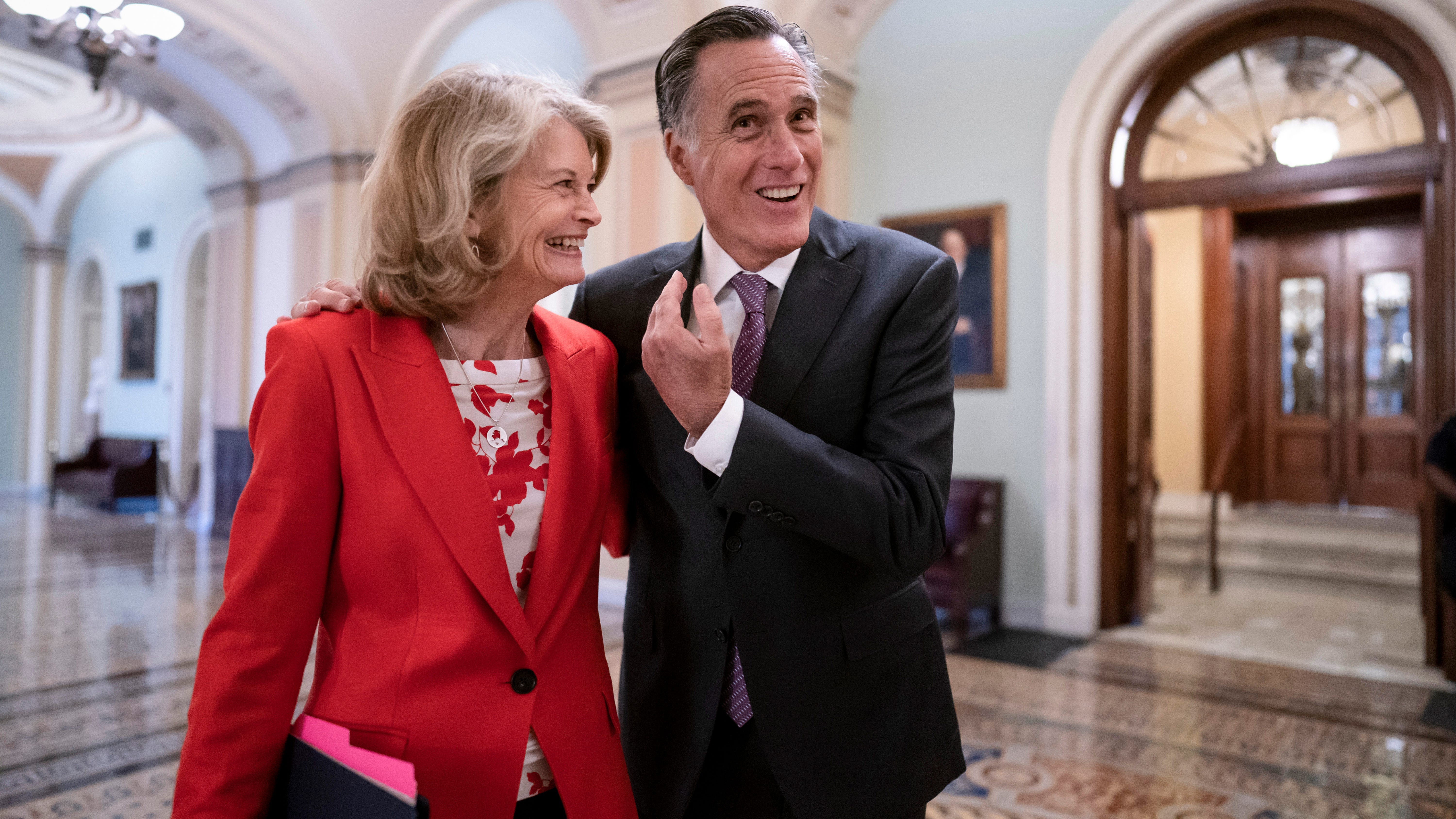 Analysis: 3 GOP senators buck party to back Biden court pick