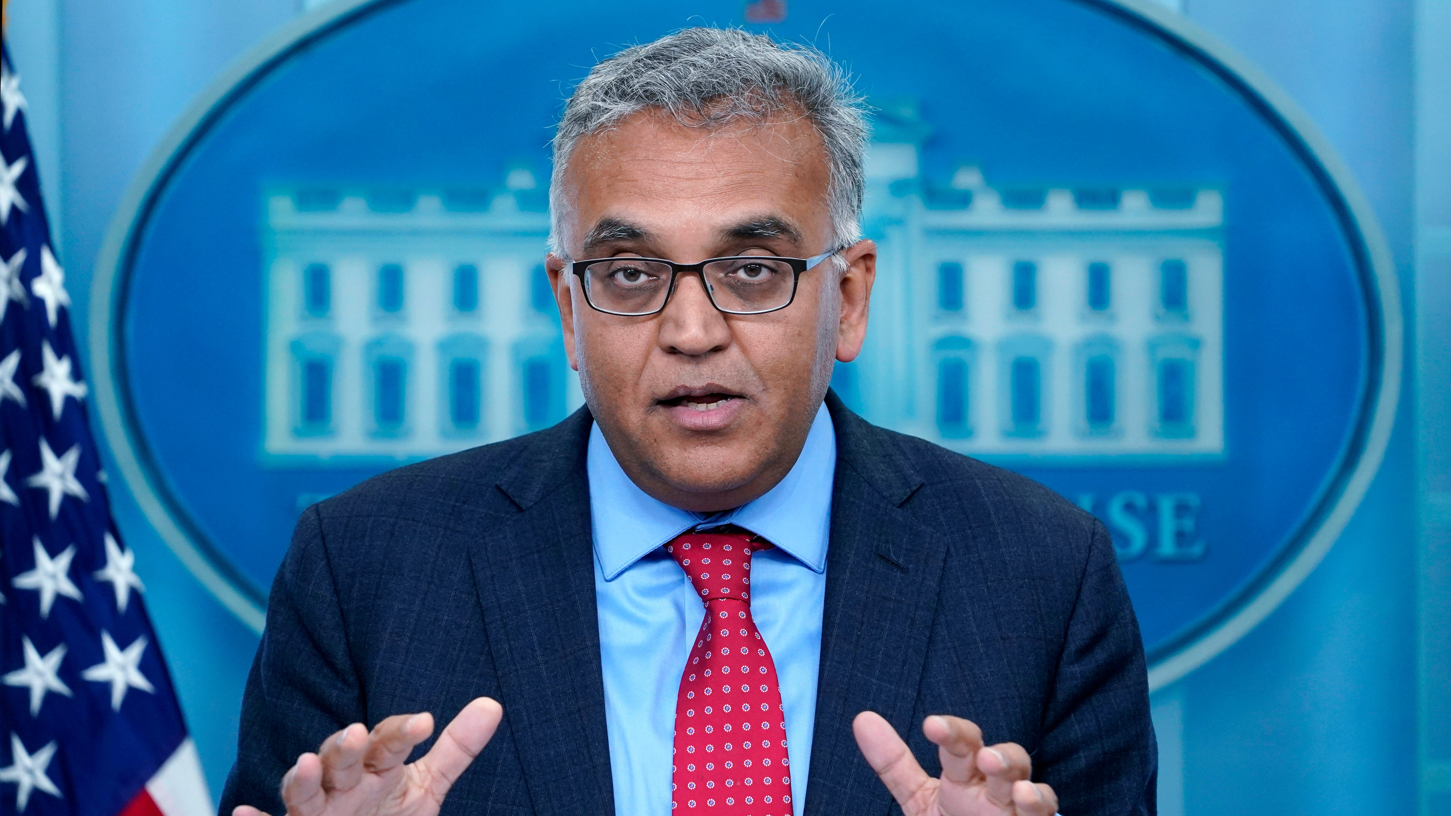 The AP Interview: US 'vulnerable' to COVID without new shots