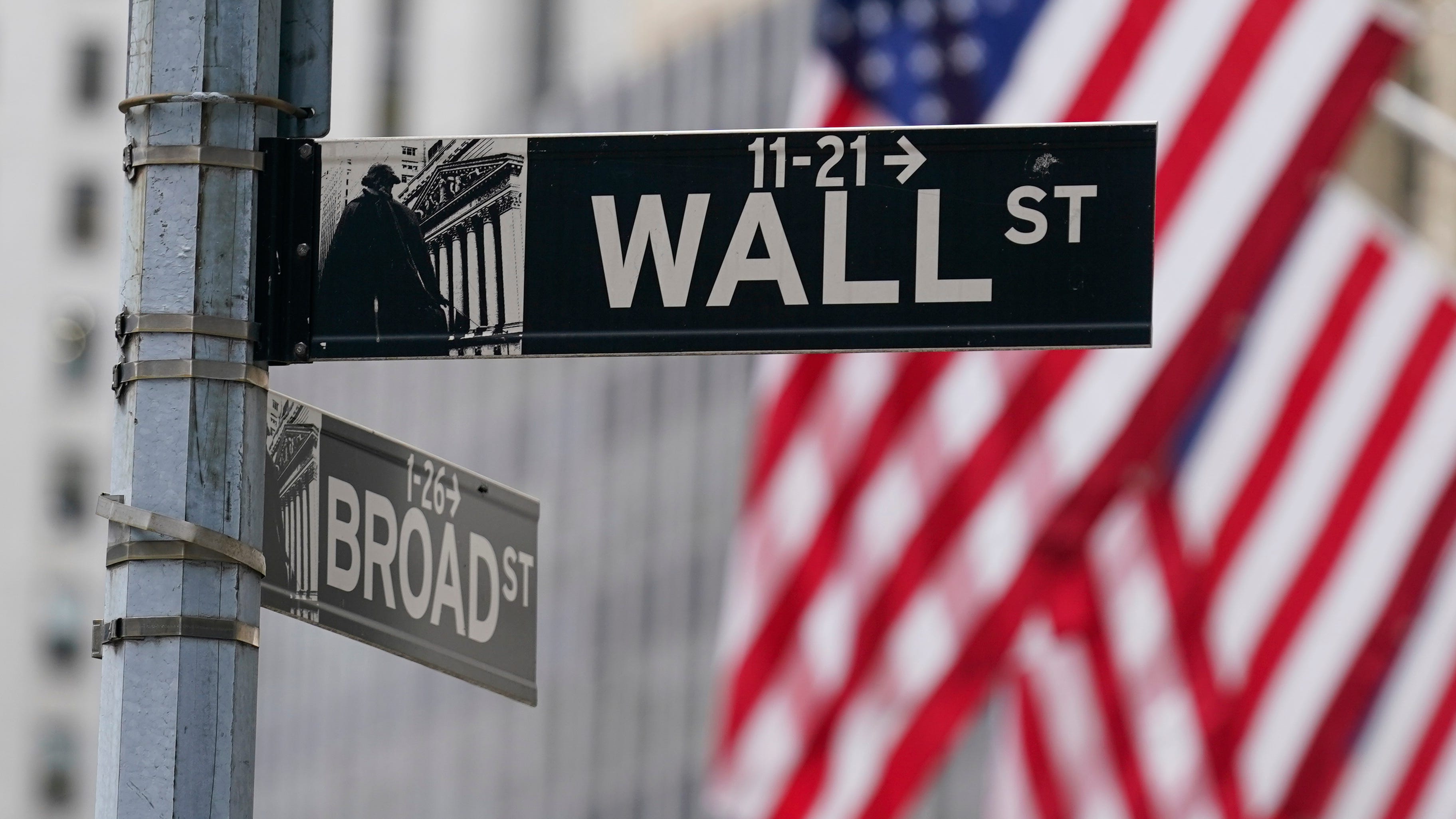Wall Street closes higher after inflation cooled in November