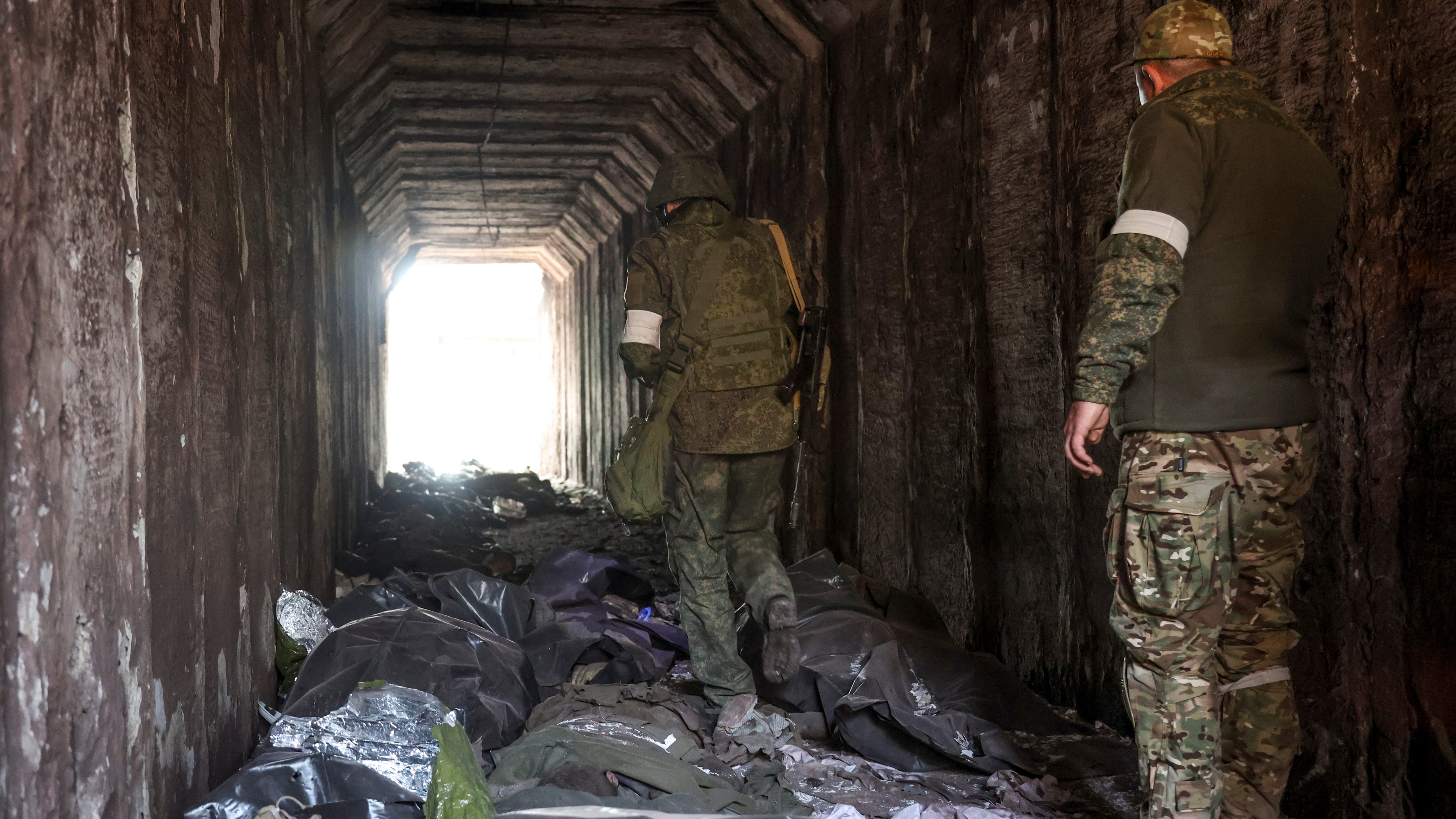 Putin claims victory in Mariupol but won't storm steel plant