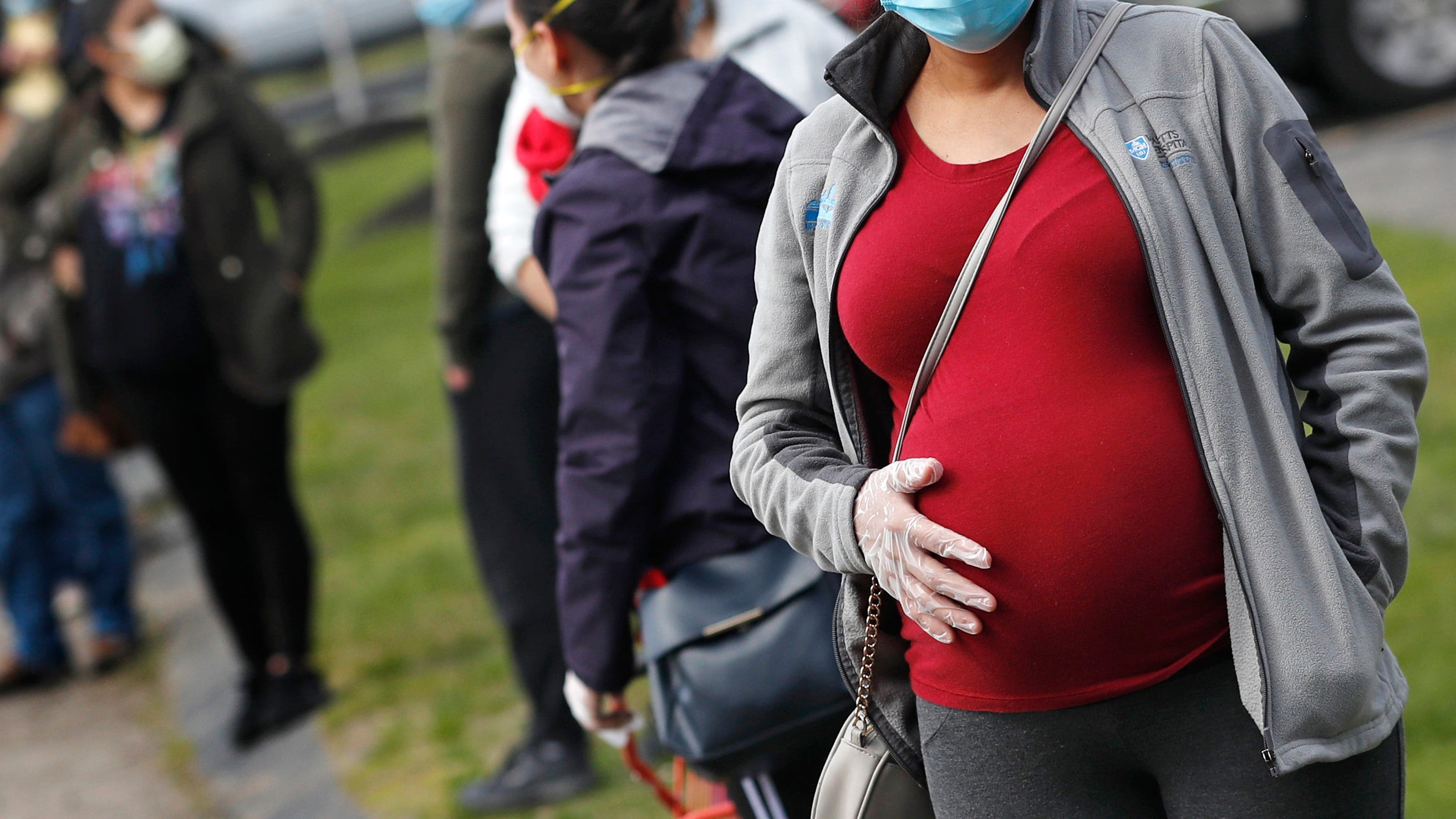 CDC urges COVID vaccines during pregnancy as delta surges 