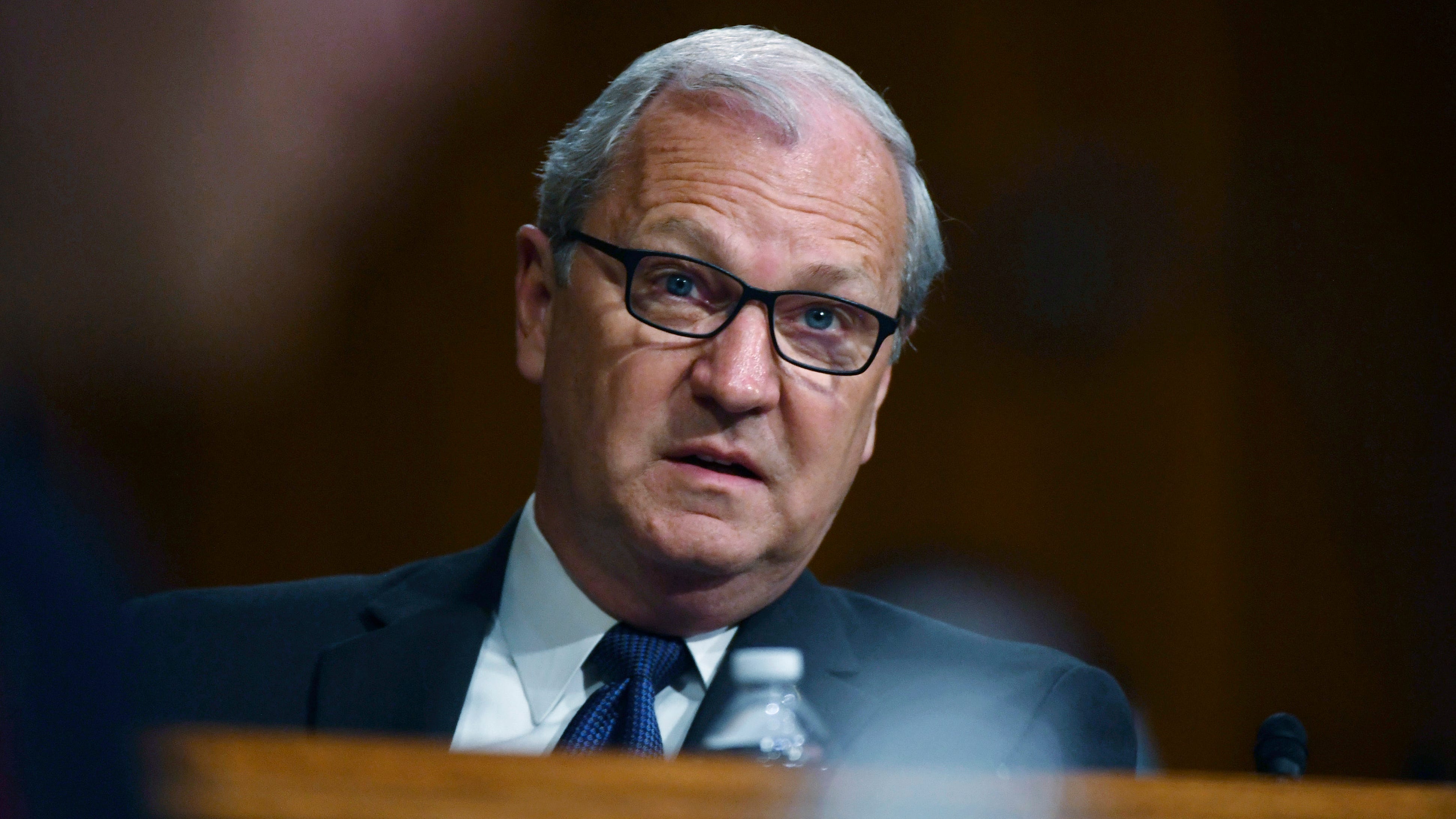 Sen. Kevin Cramer injures hand, may face finger amputation