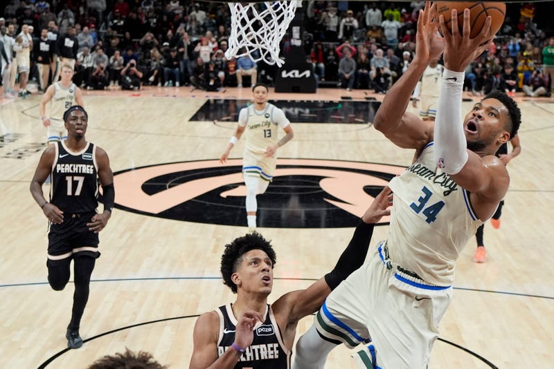 Bucks Hawks Basketball