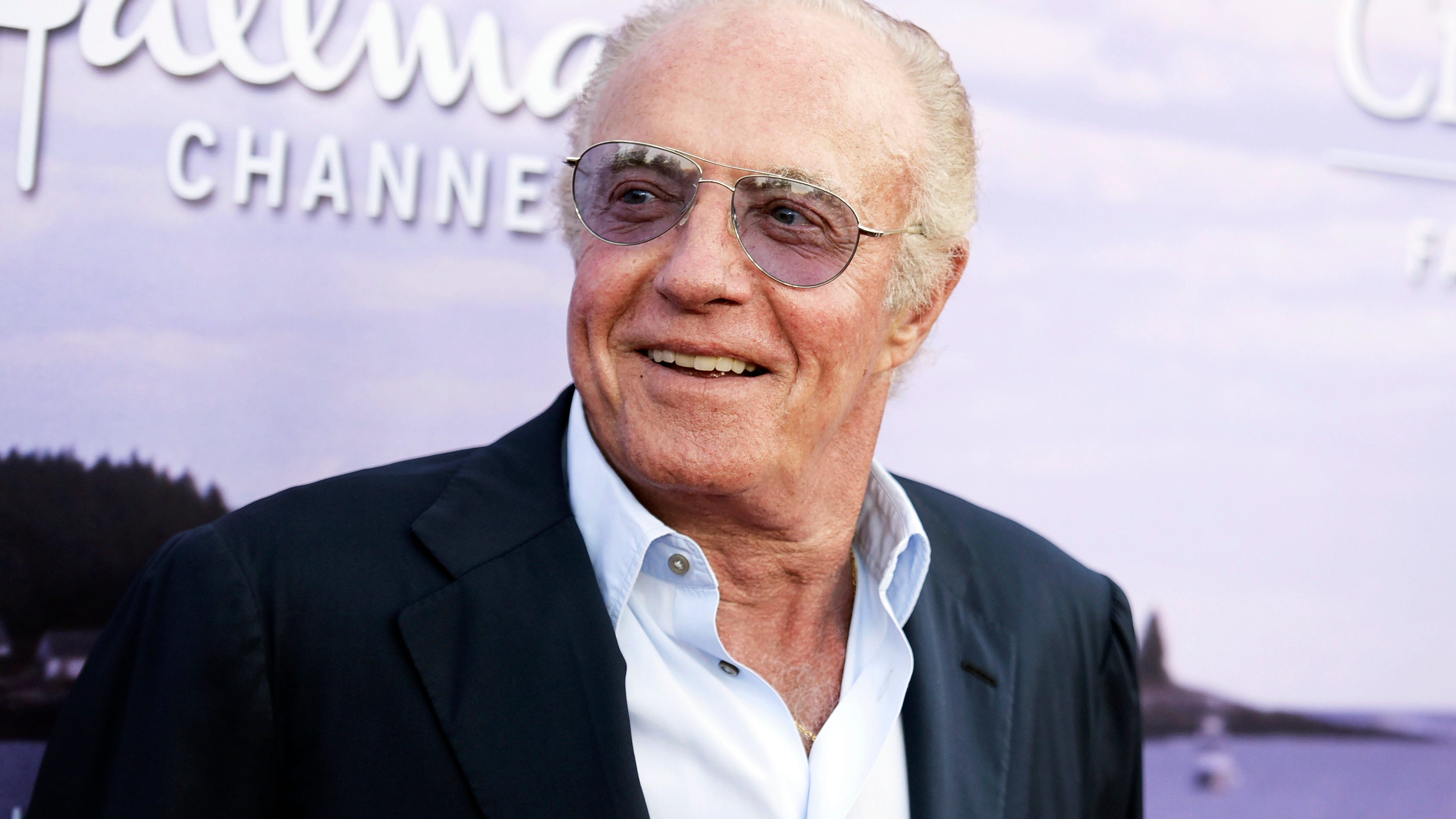 James Caan, Oscar nominee for 'The Godfather,' dies at 82