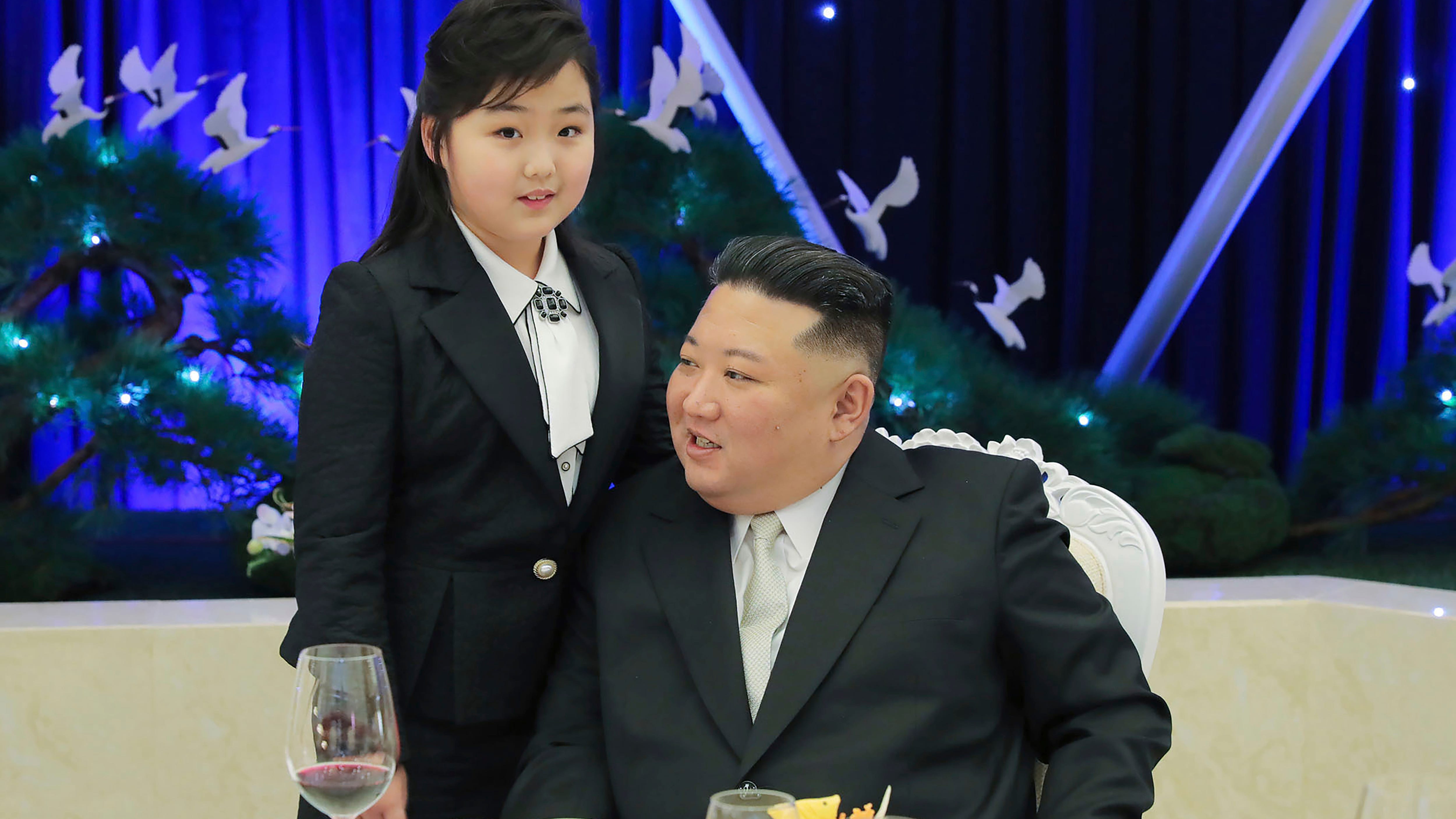 North Korean leader Kim brings daughter to visit troops