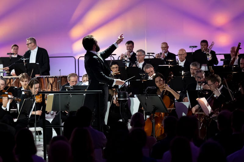 Austria Strauss in Space